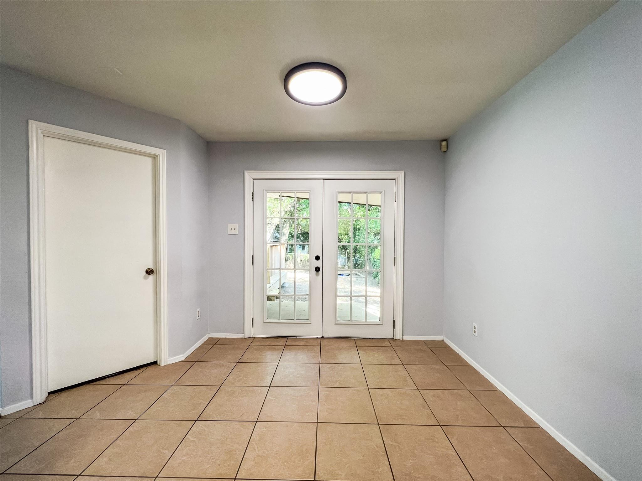 12004 Thompkins Dr, Austin, TX 78753