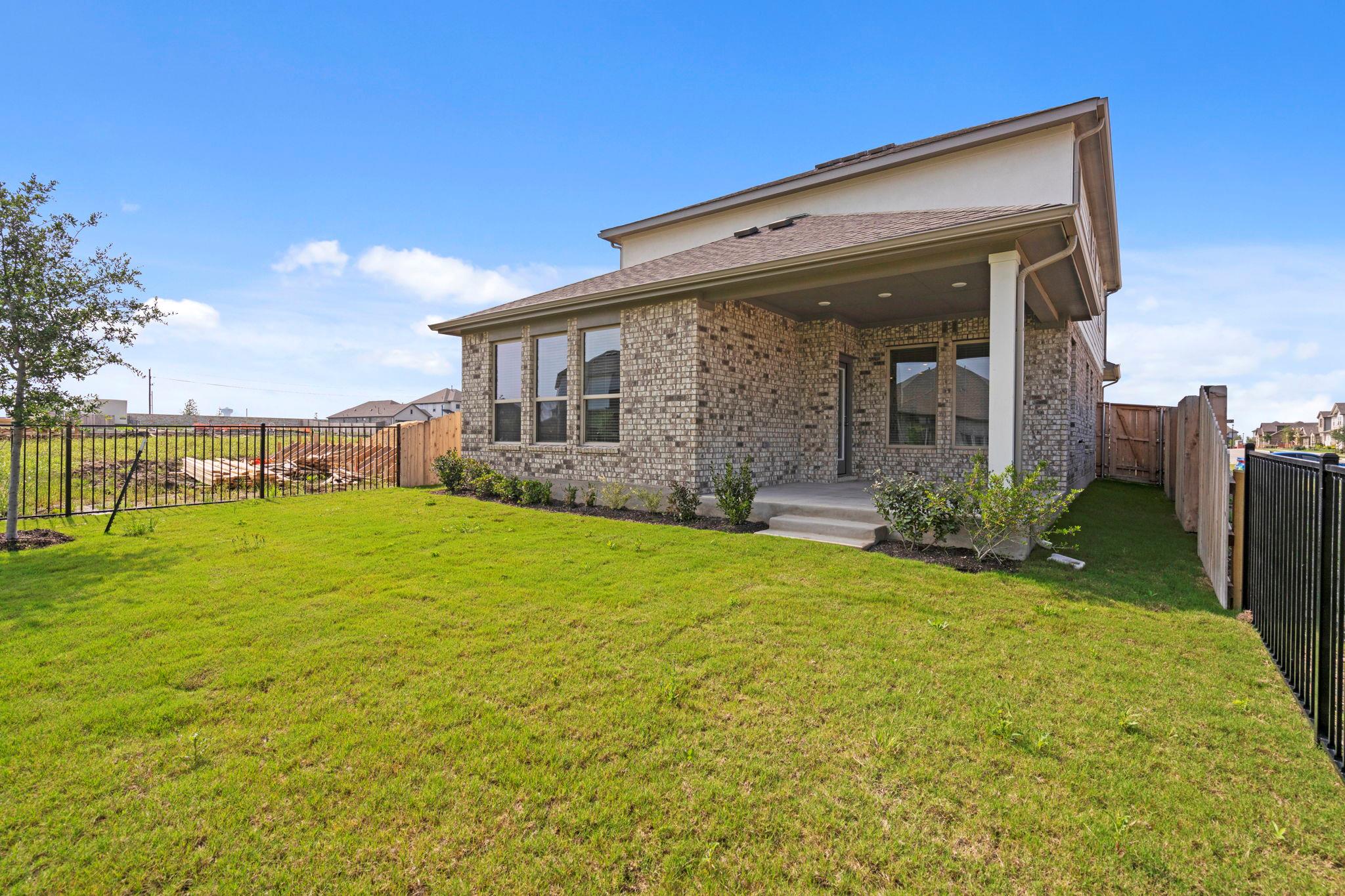 120 Rock Daisy Trl, Hutto, TX 78634