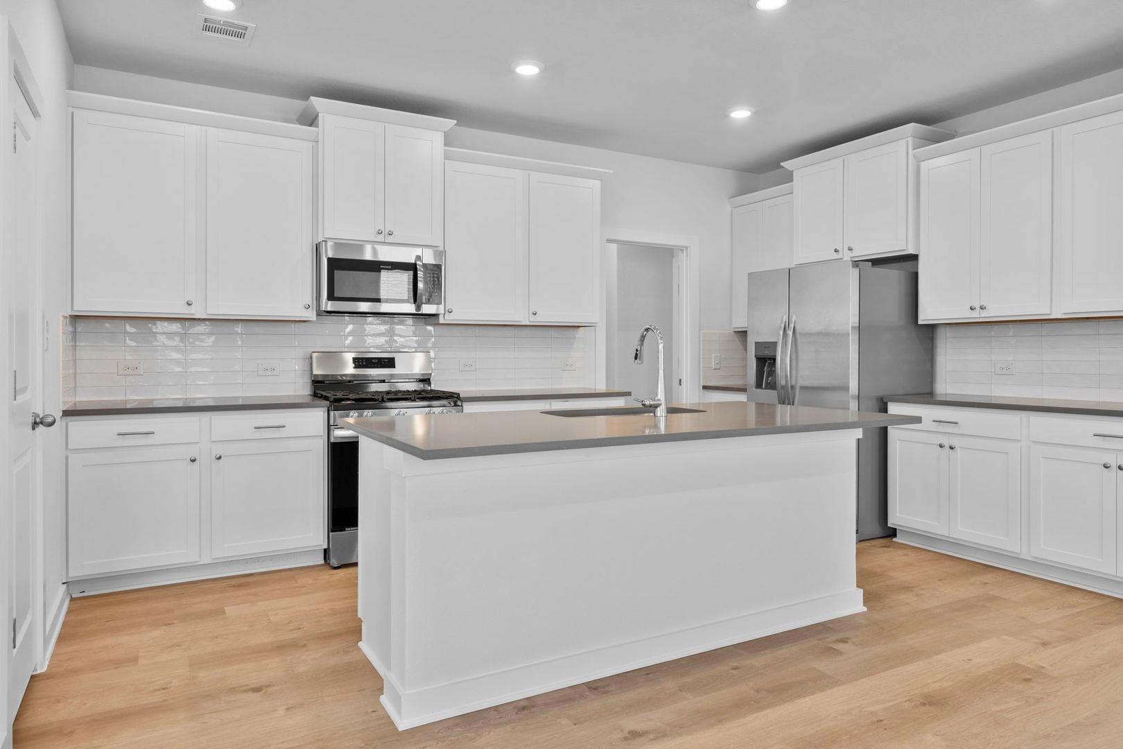 120 Rock Daisy Trl, Hutto, TX 78634