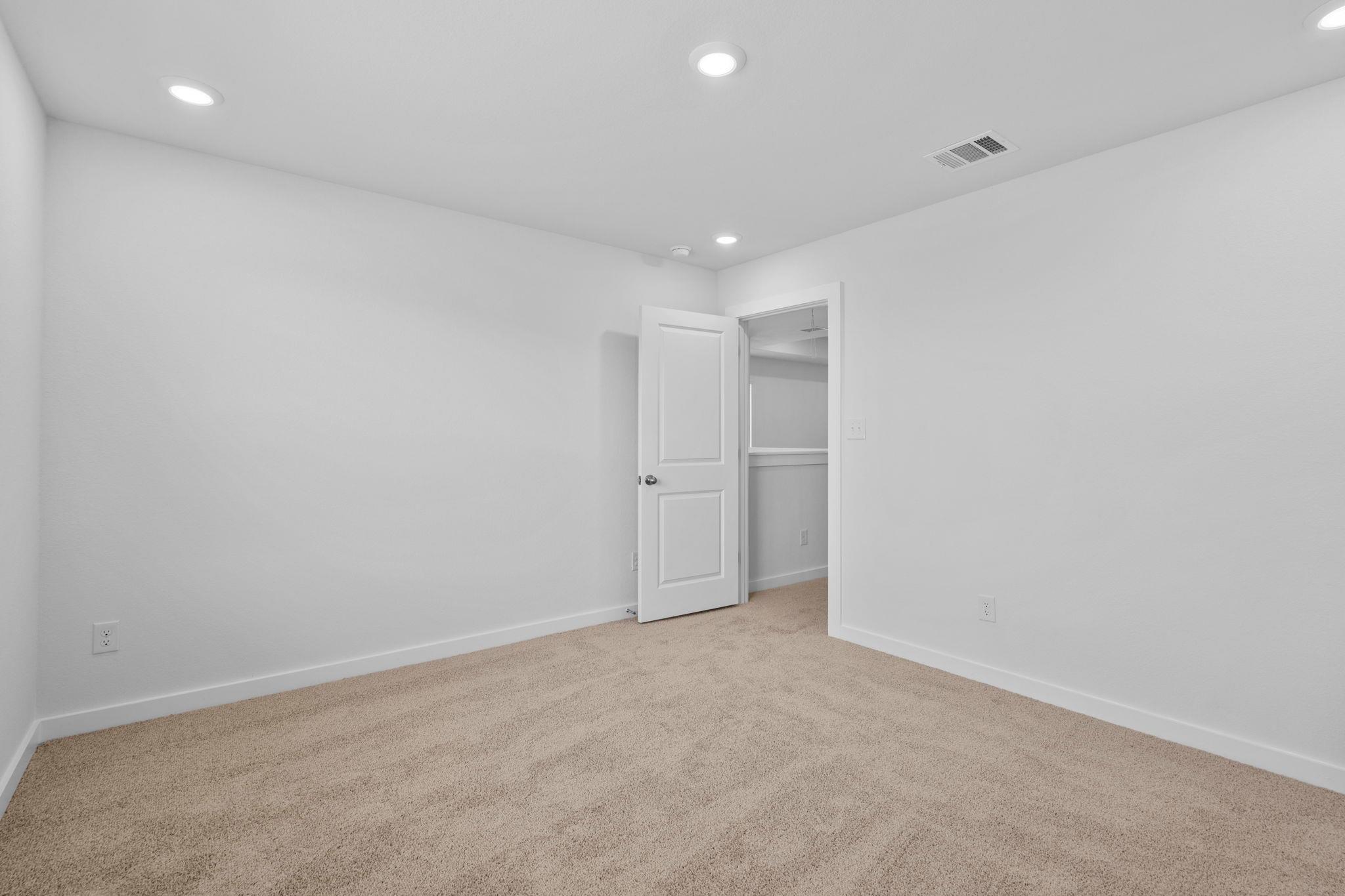 120 Rock Daisy Trl, Hutto, TX 78634
