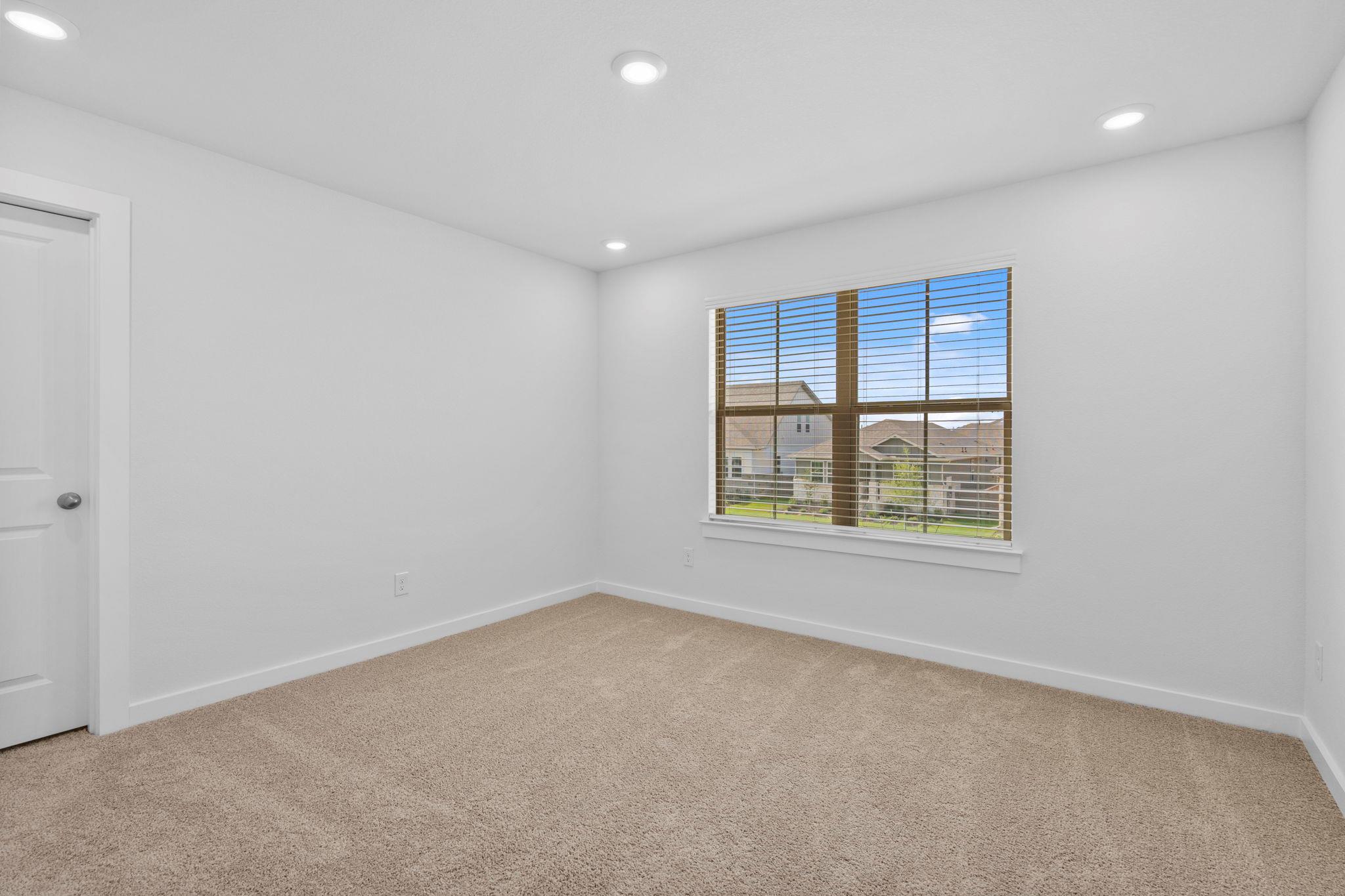 120 Rock Daisy Trl, Hutto, TX 78634