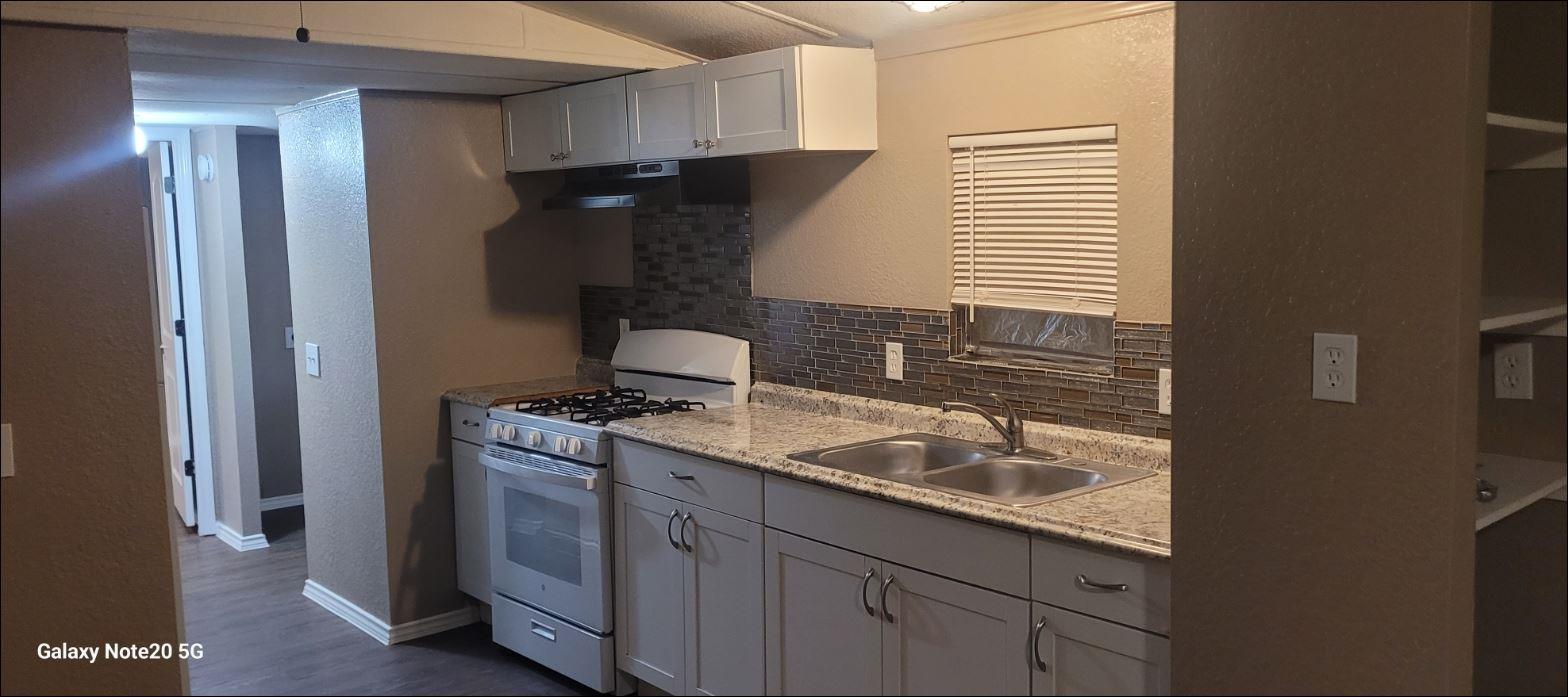 349 Highway 95 S, Elgin, TX 78621