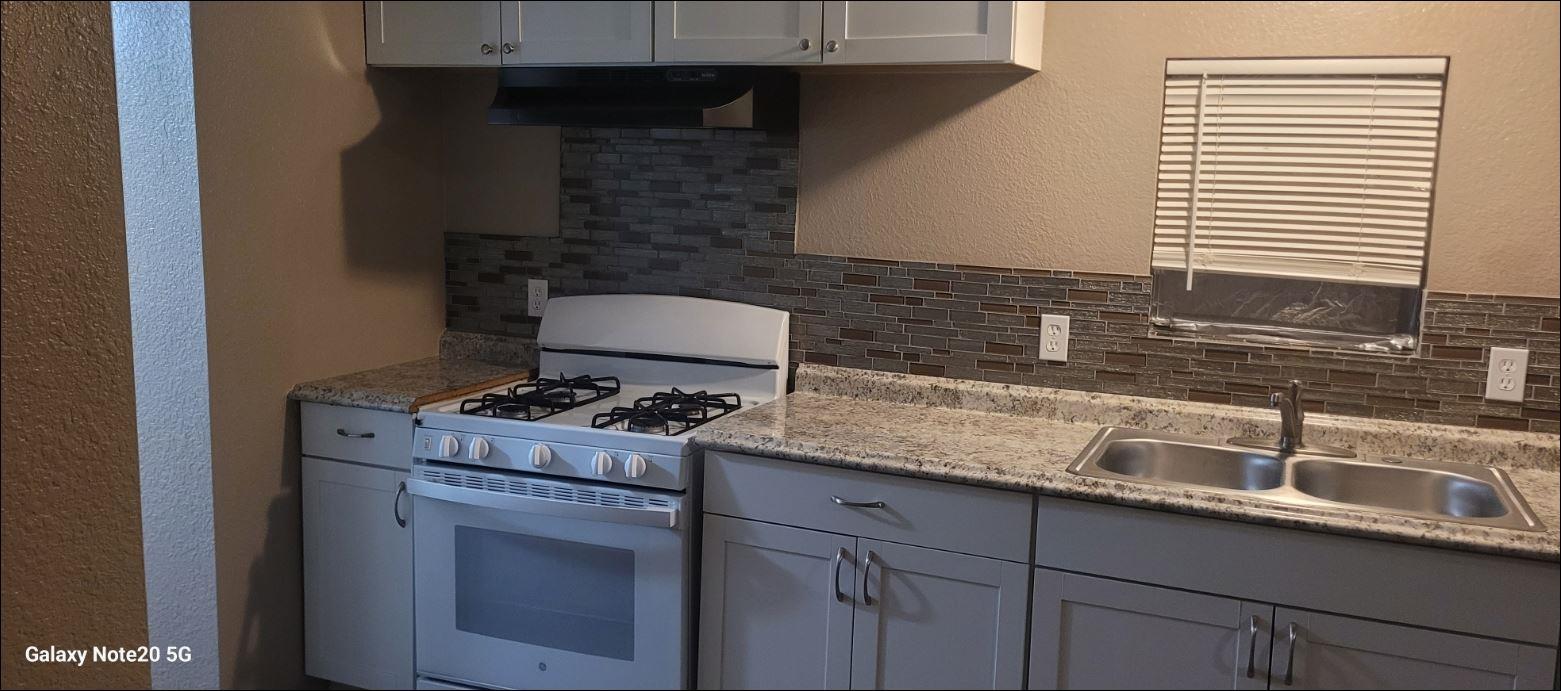 349 Highway 95 S, Elgin, TX 78621