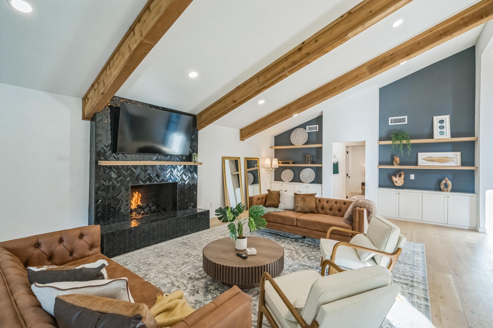 2100 Apricot Glen Dr, Austin, TX 78746