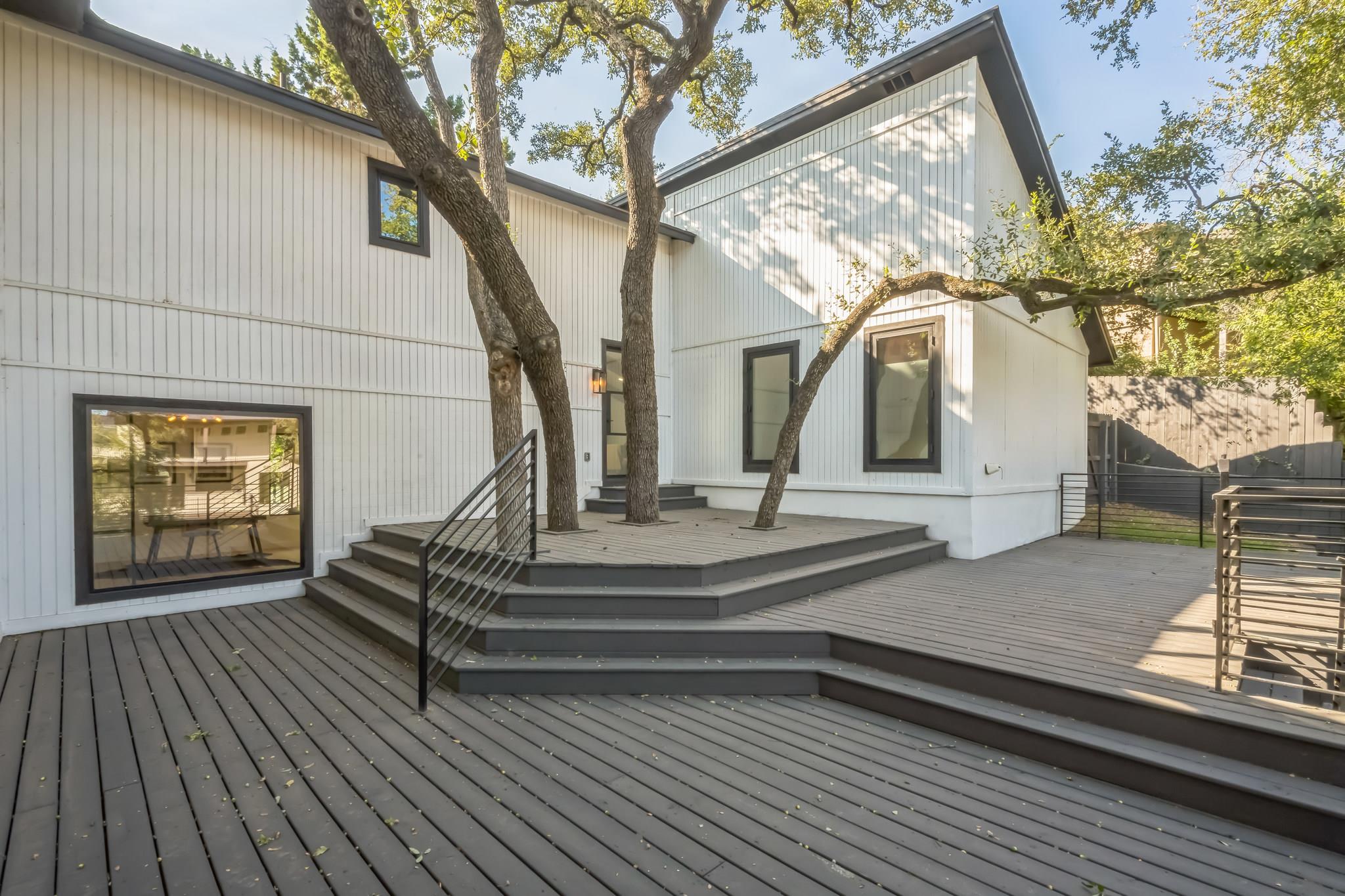 2100 Apricot Glen Dr, Austin, TX 78746