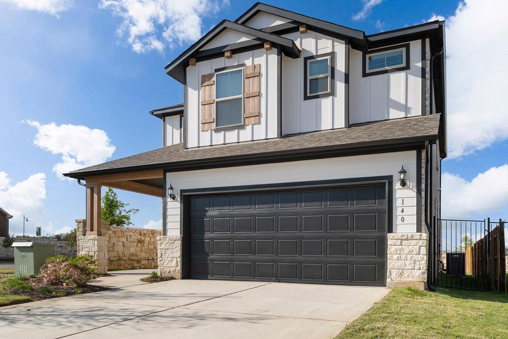 140 Darlington Ct, Liberty Hill, TX 78642