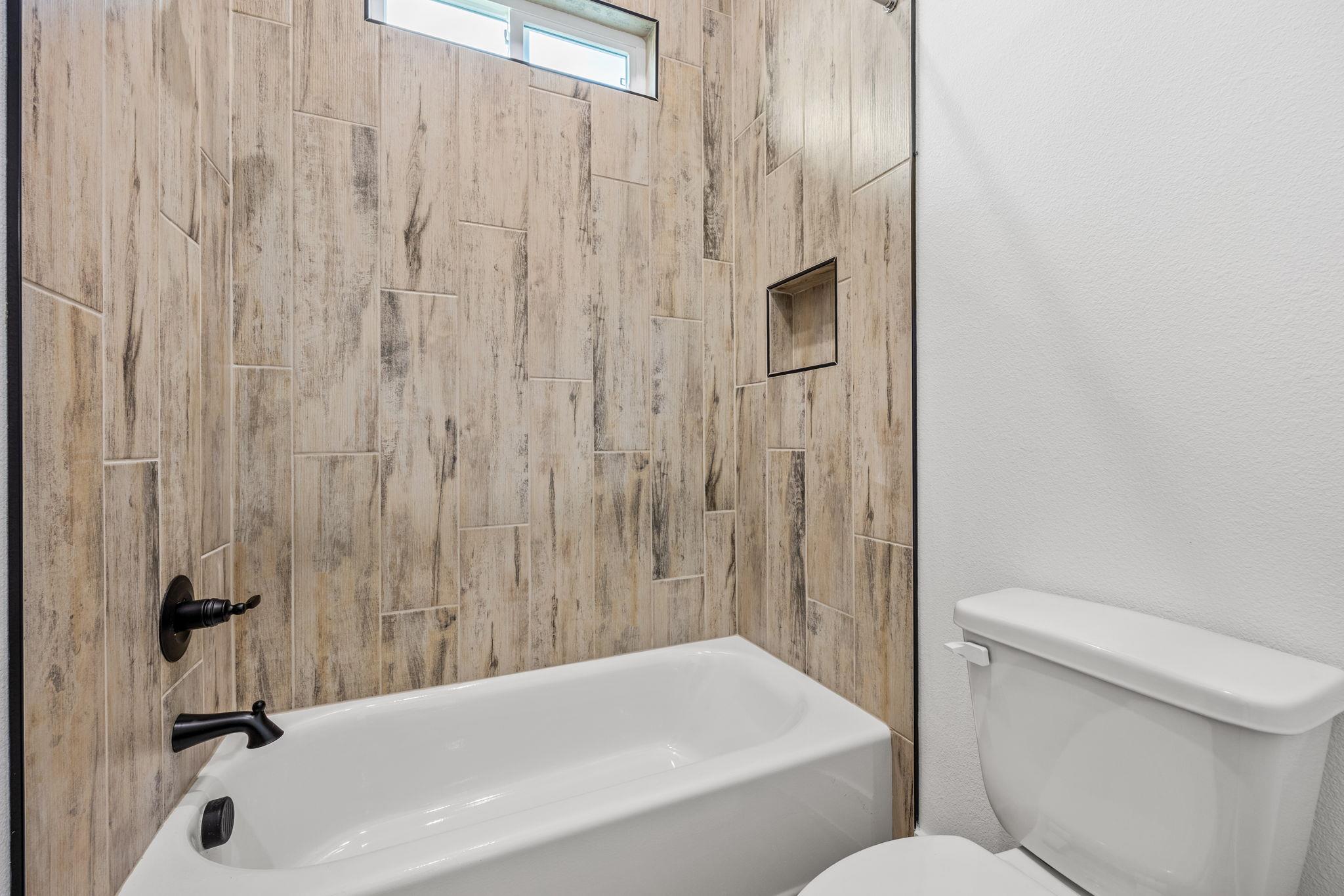 11151 Golden Eagle Ave, Salado, TX 76571