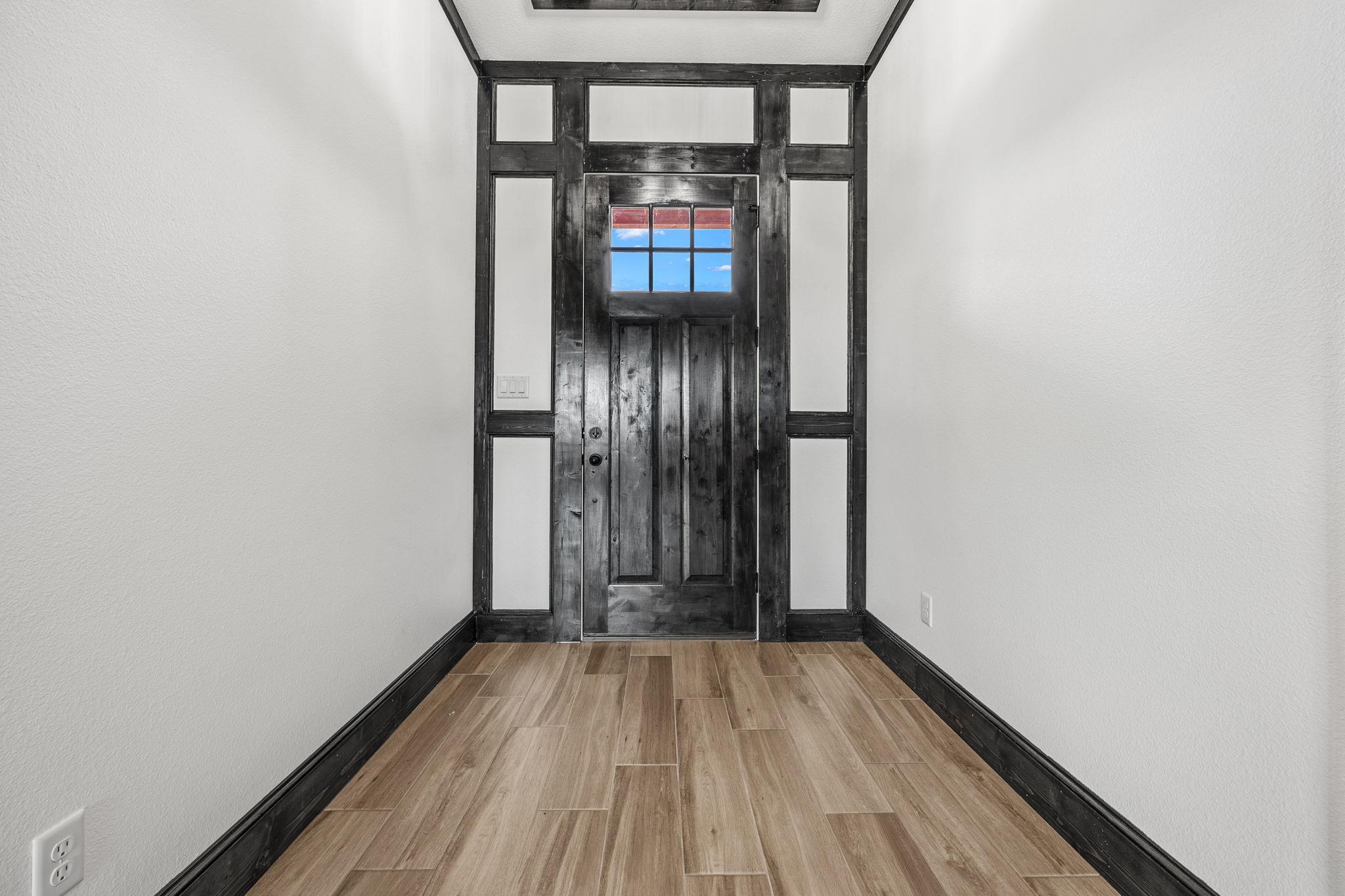 11151 Golden Eagle Ave, Salado, TX 76571