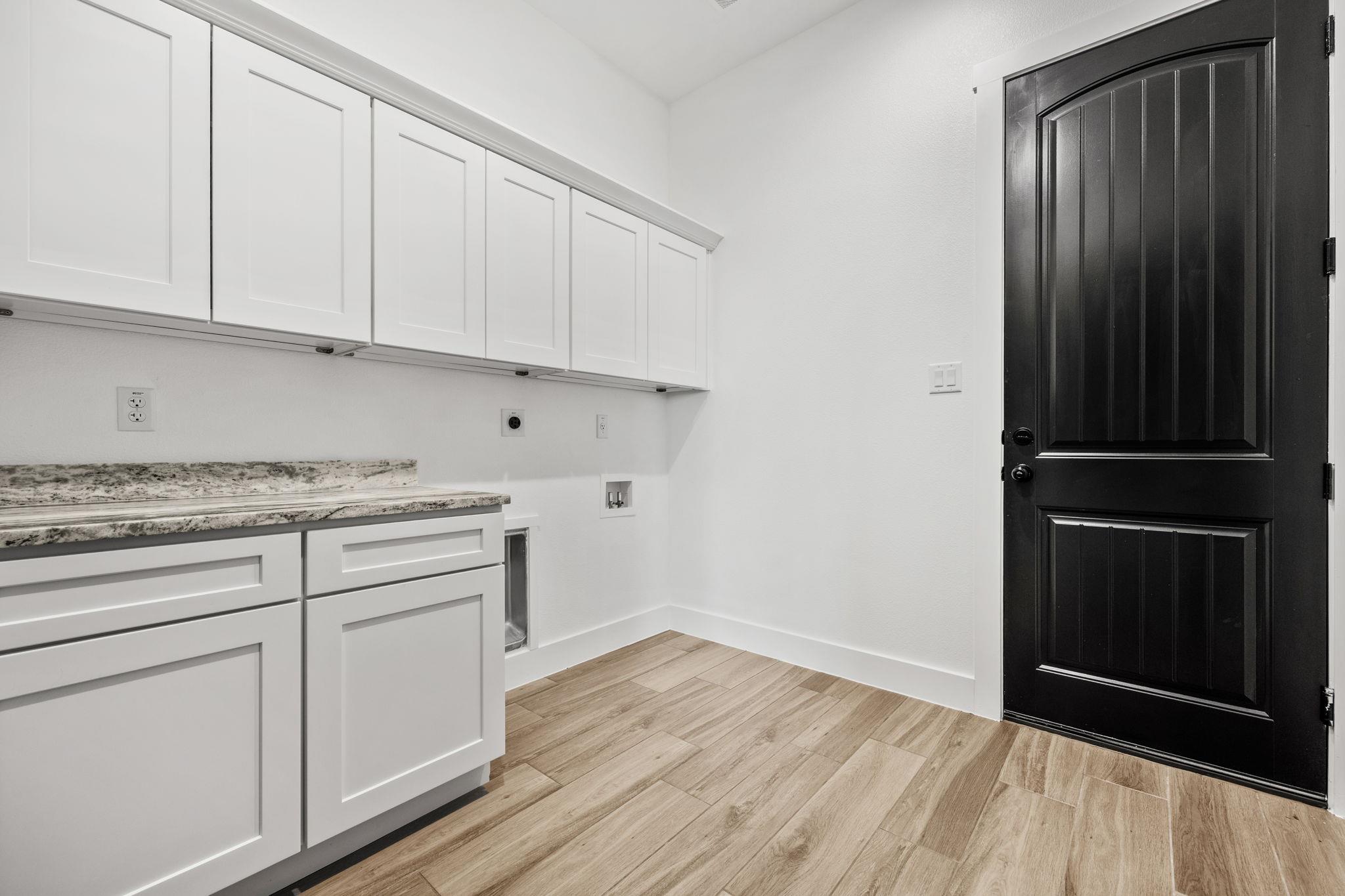 11151 Golden Eagle Ave, Salado, TX 76571