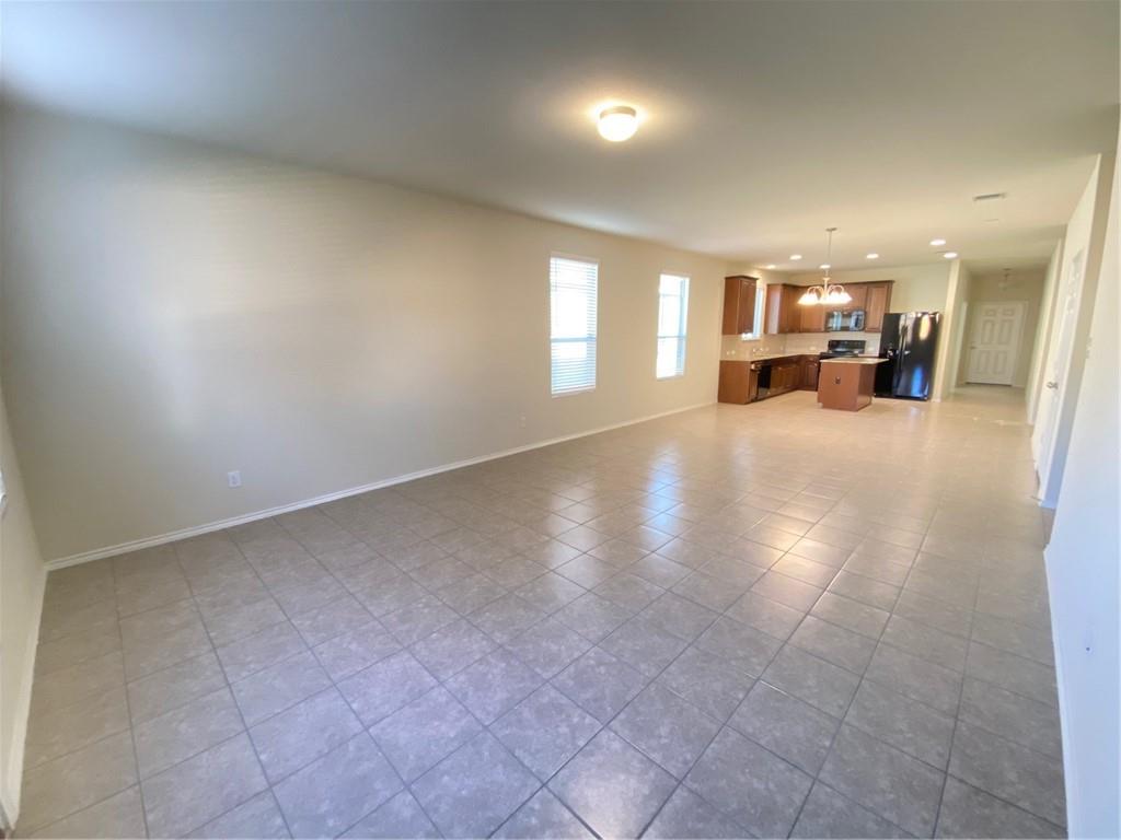 200 Kildeer Pass, Jarrell, TX 76537