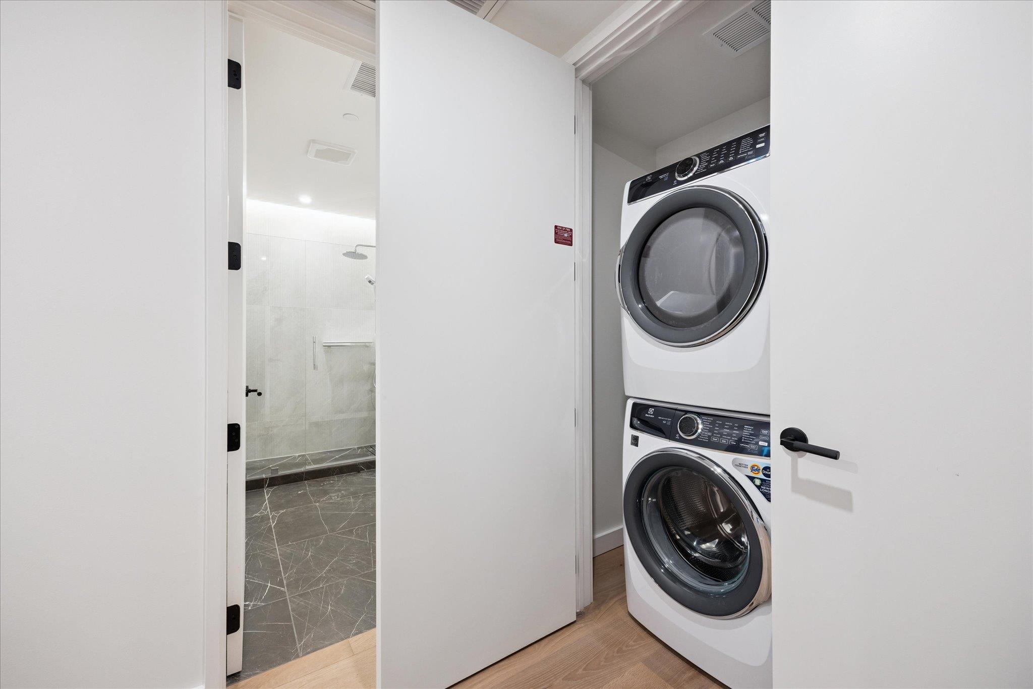 610 Davis St # 2806, Austin, TX 78701