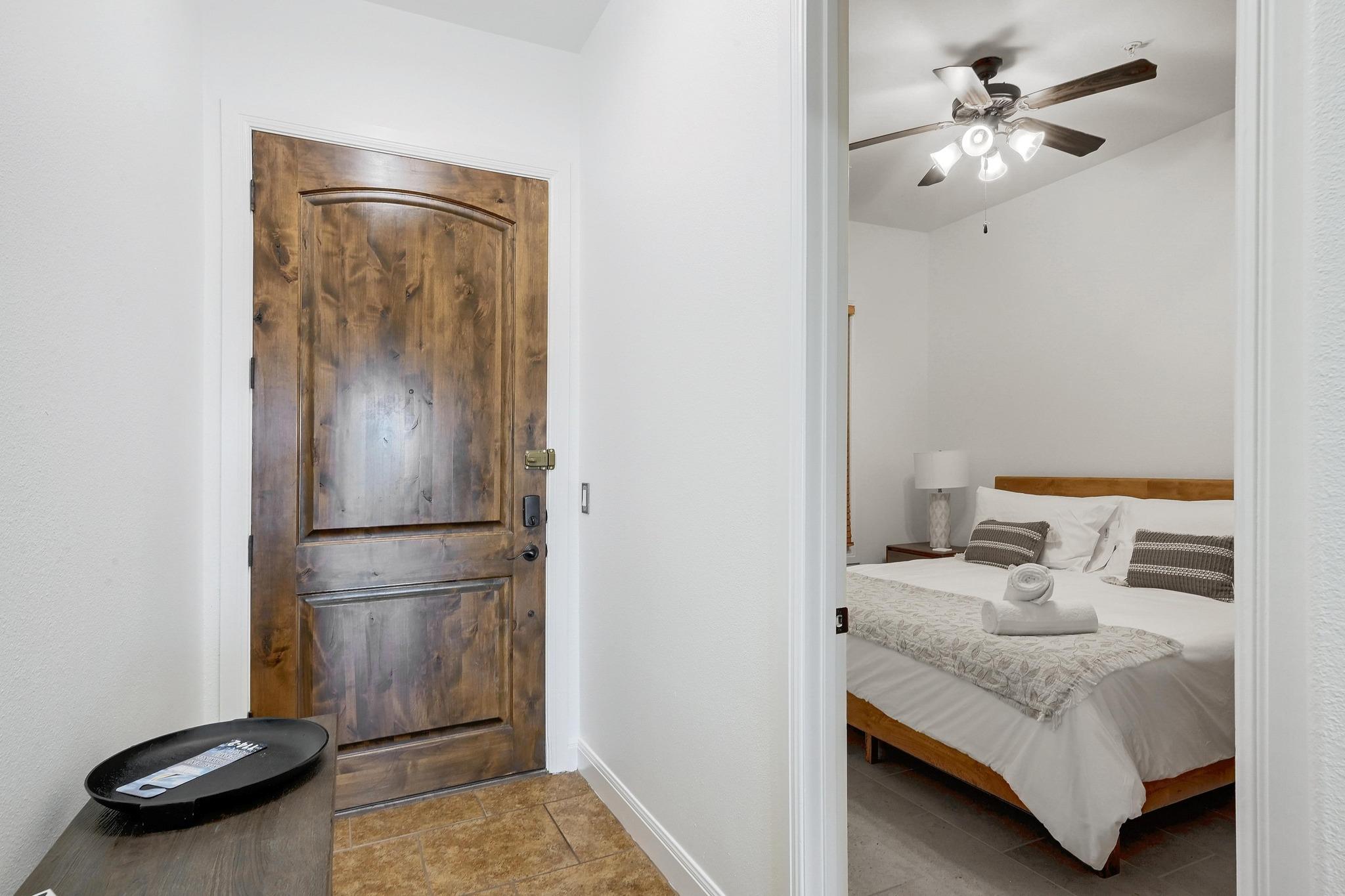 114 Marina Village Cv # 114, Austin, TX 78734