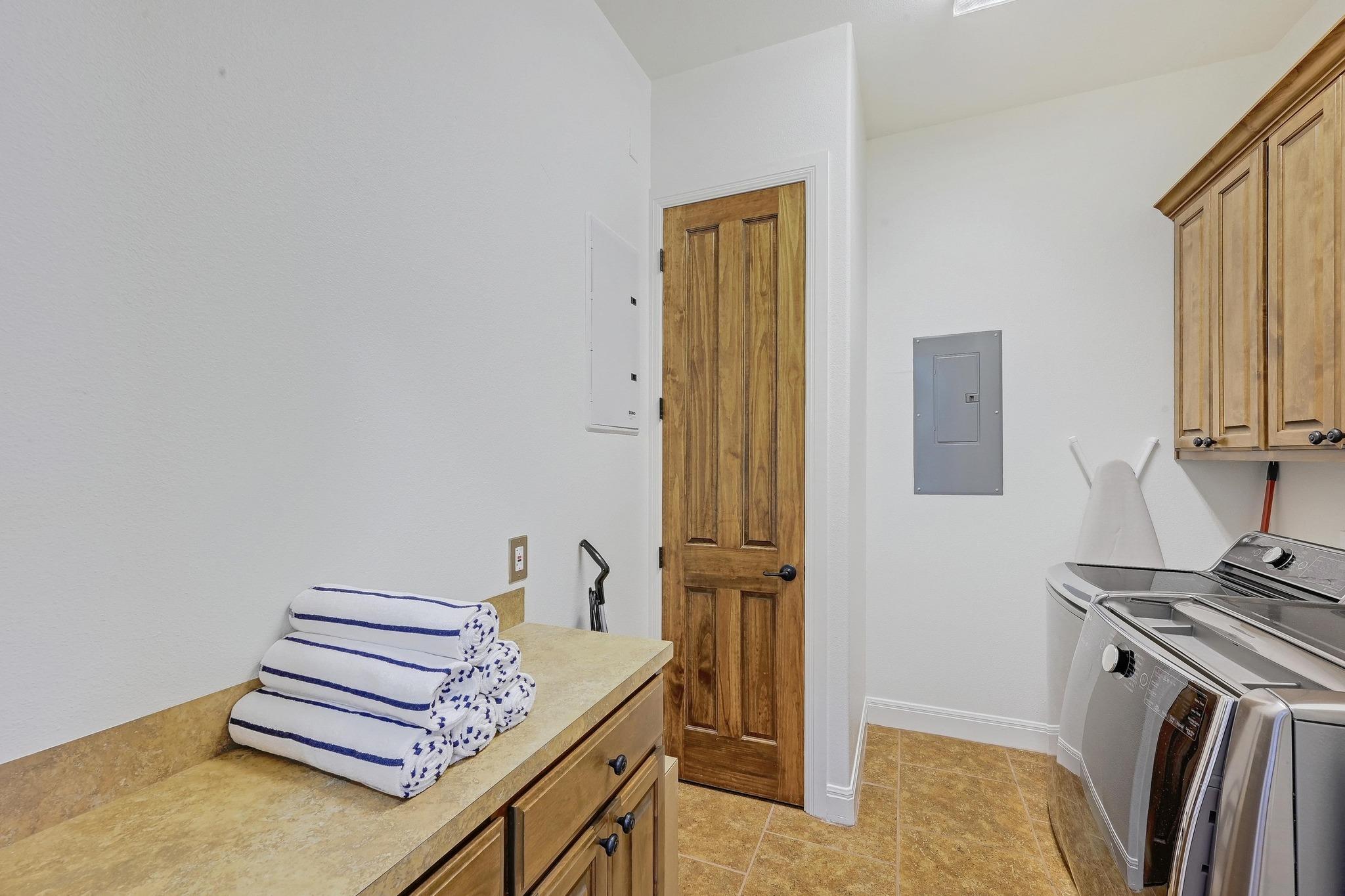 114 Marina Village Cv # 114, Austin, TX 78734