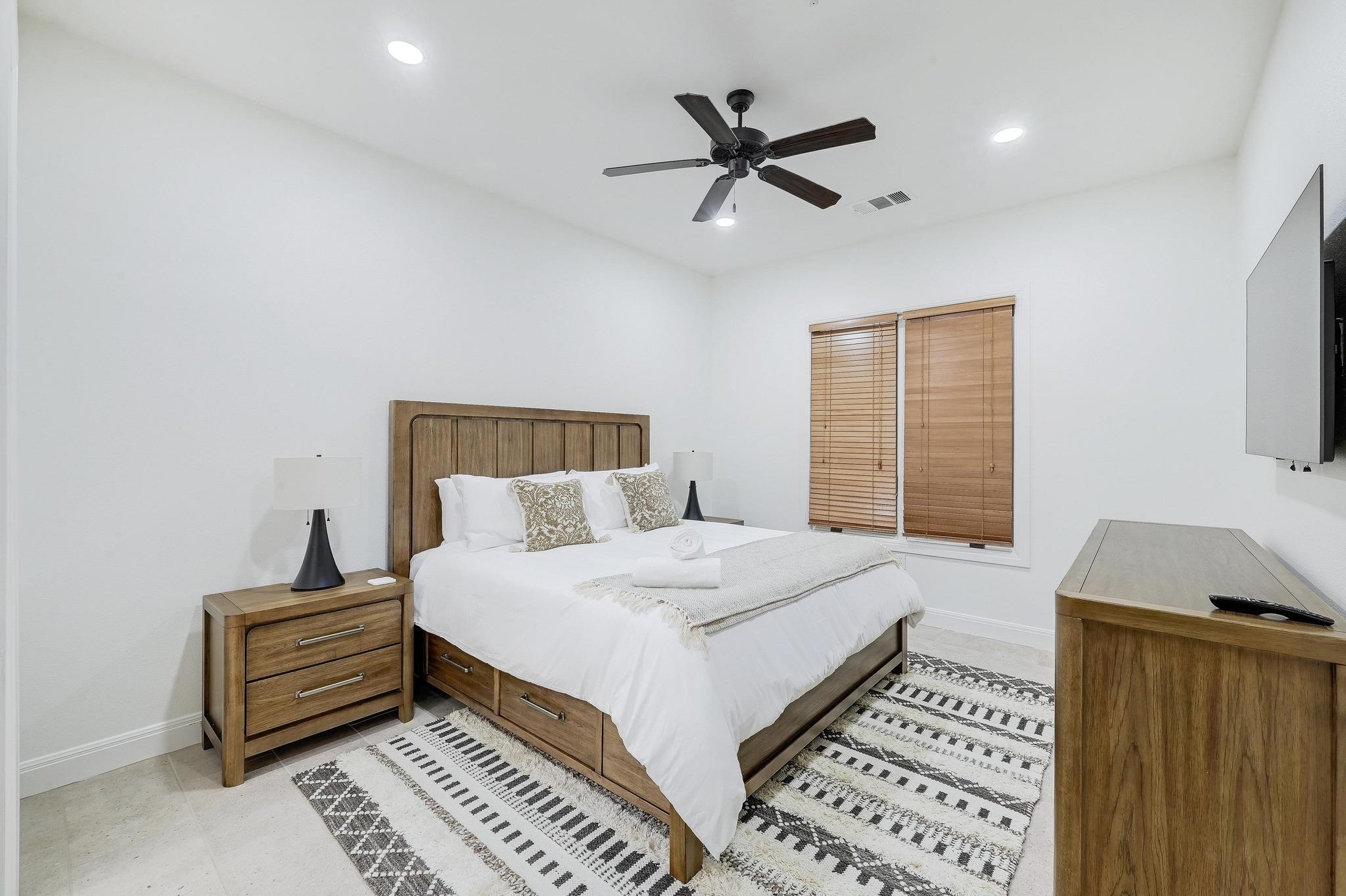 114 Marina Village Cv # 114, Austin, TX 78734