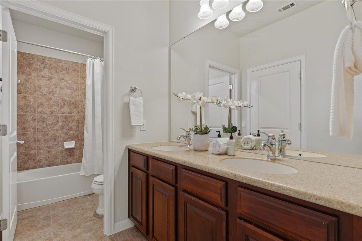 1709 Grassy Field Rd, Austin, TX 78737