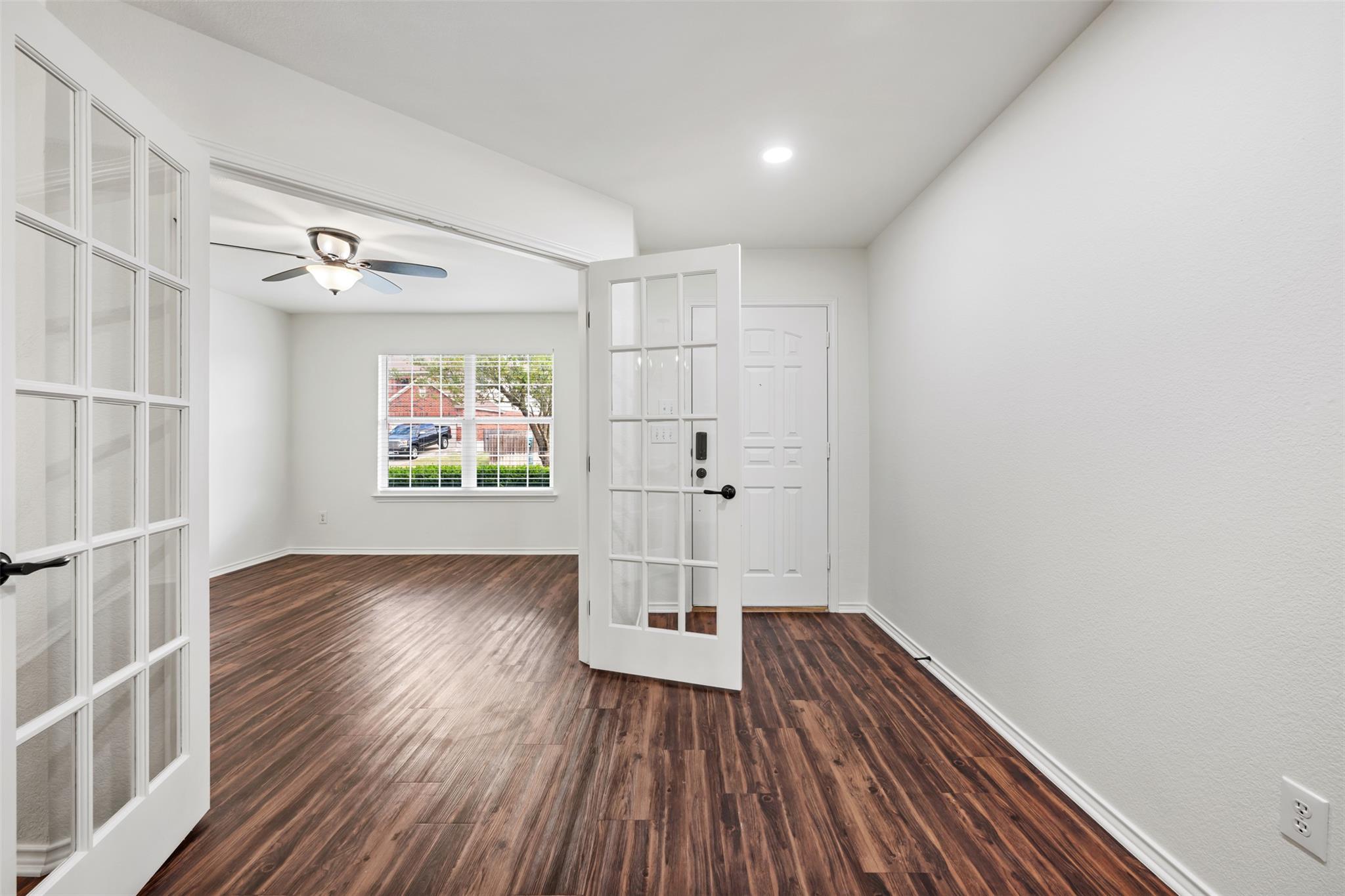 521 Boone Valley Dr, Round Rock, TX 78664