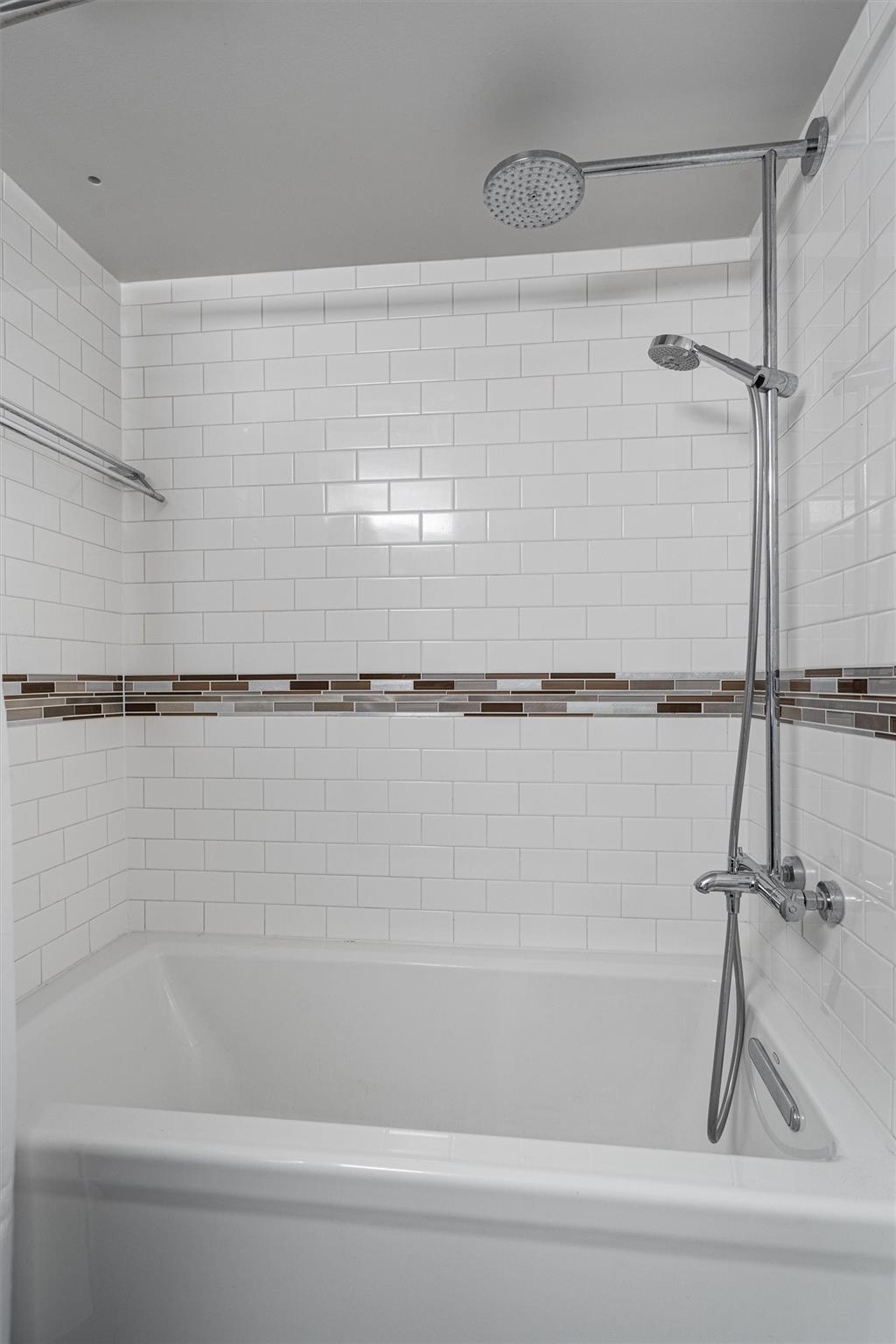 3110 Red River St # C-304, Austin, TX 78705