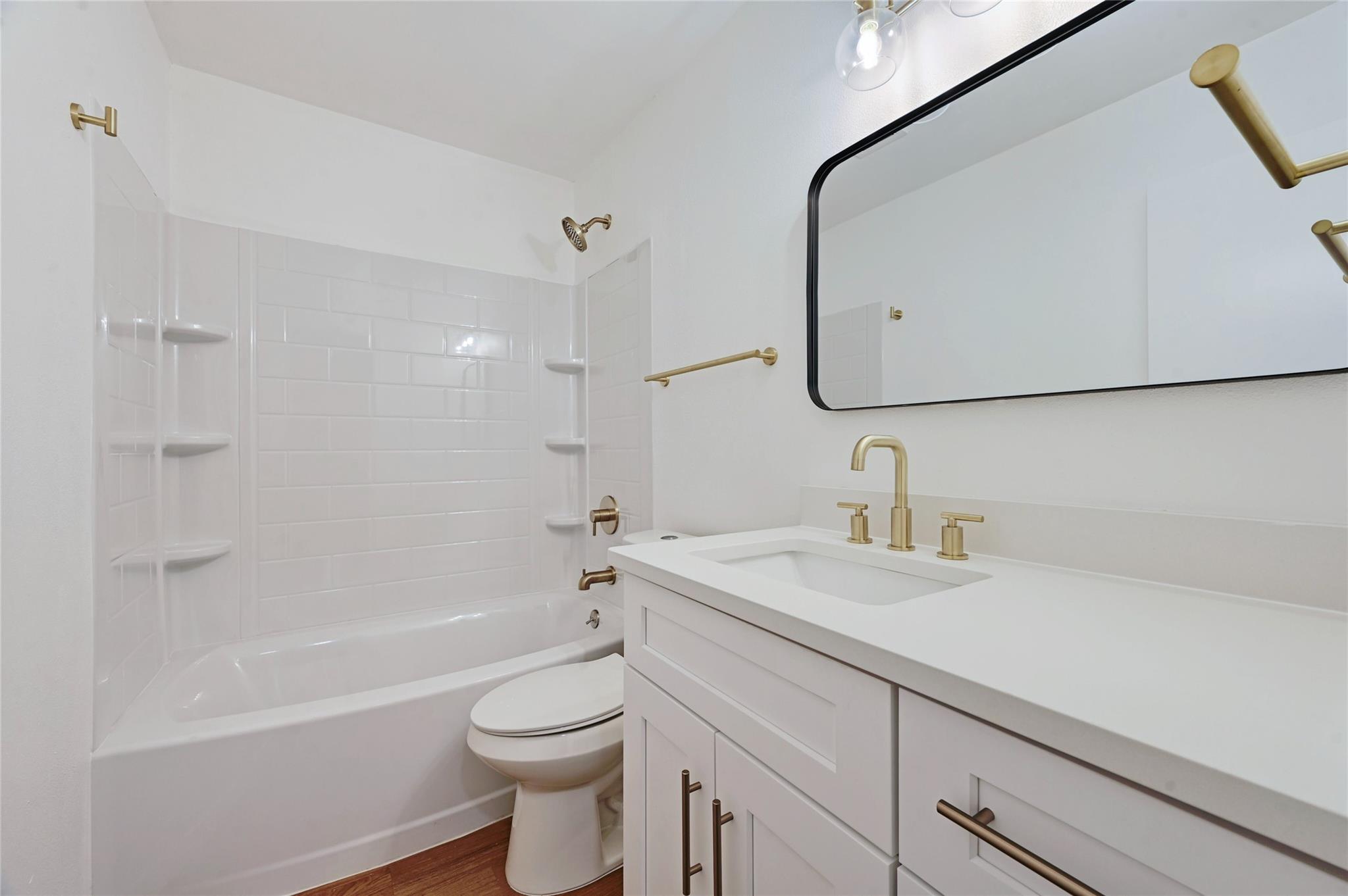 4905 Lambs Ln, Austin, TX 78744