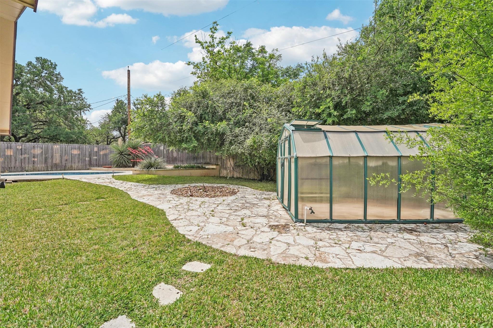 12808 Dakota Ln, Austin, TX 78729