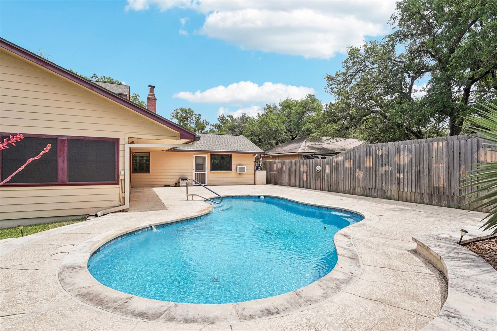 12808 Dakota Ln, Austin, TX 78729