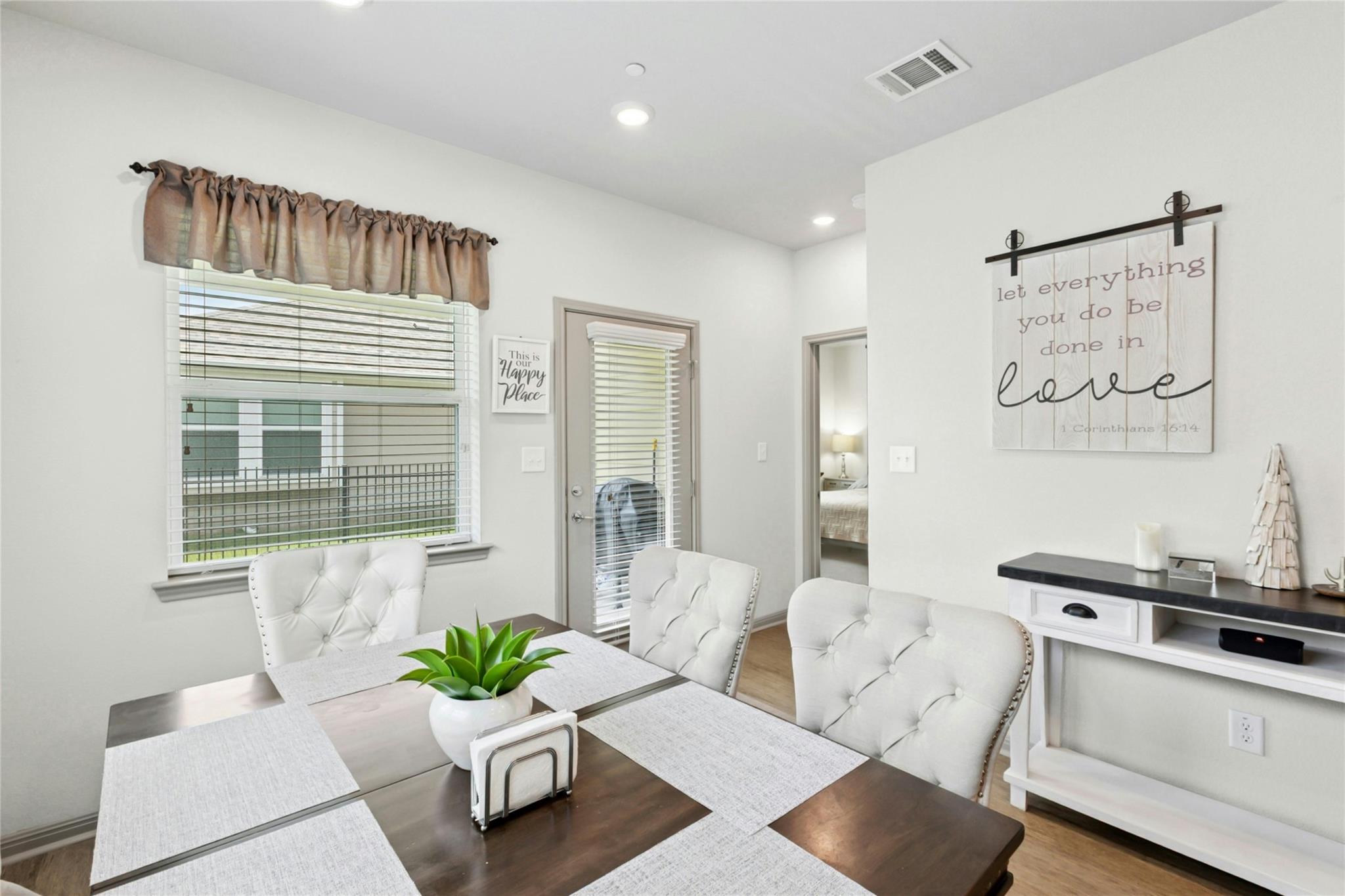 2800 Joe Dimaggio Blvd # 96, Round Rock, TX 78665