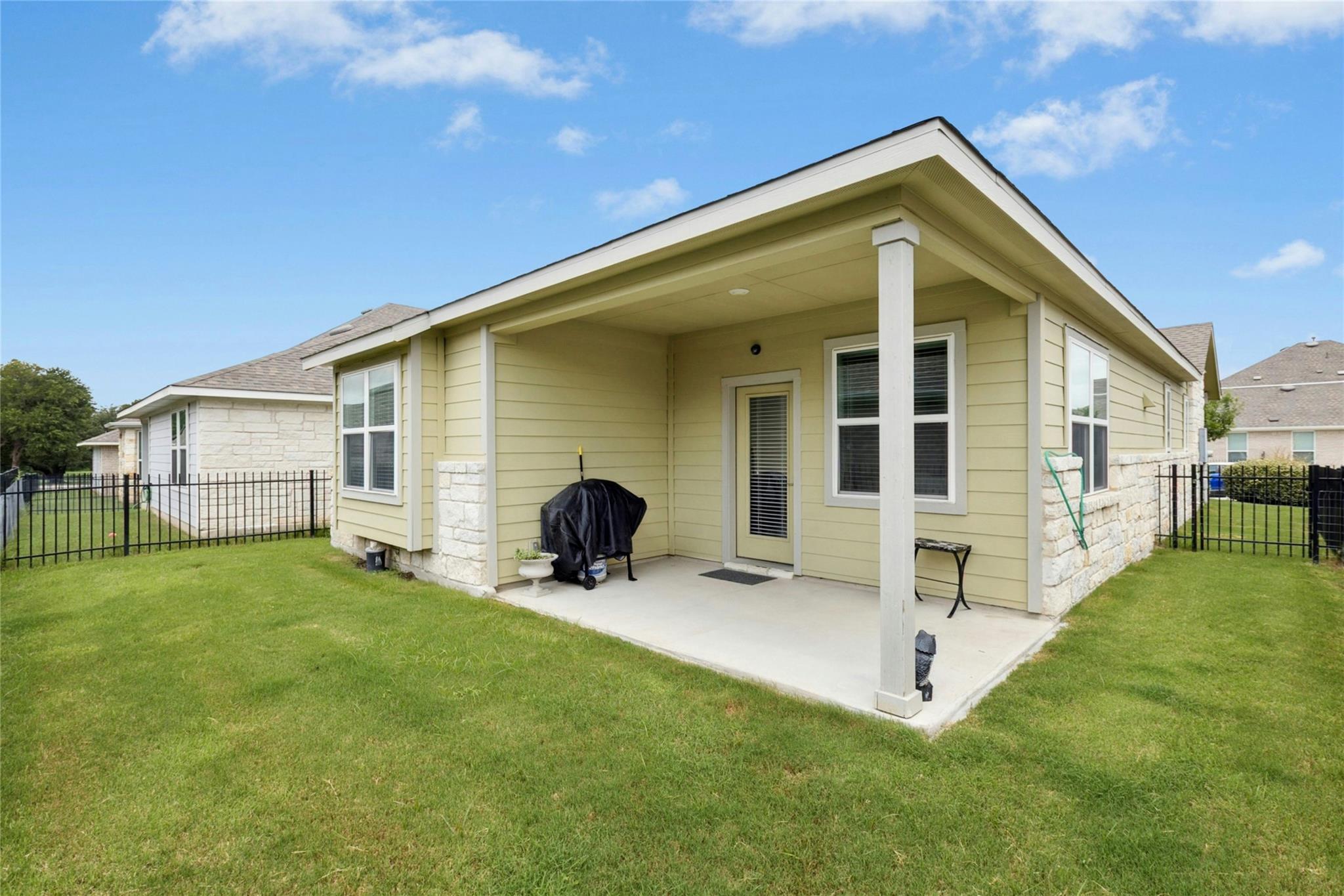 2800 Joe Dimaggio Blvd # 96, Round Rock, TX 78665