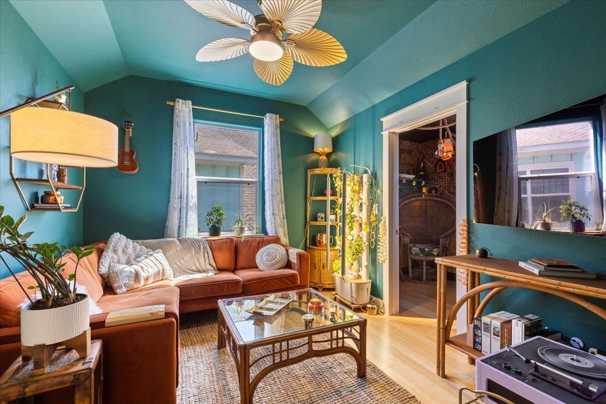 3014 Neal St, Austin, TX 78702