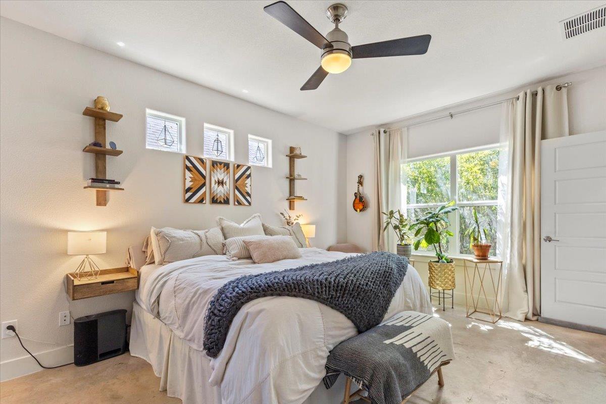 3014 Neal St, Austin, TX 78702