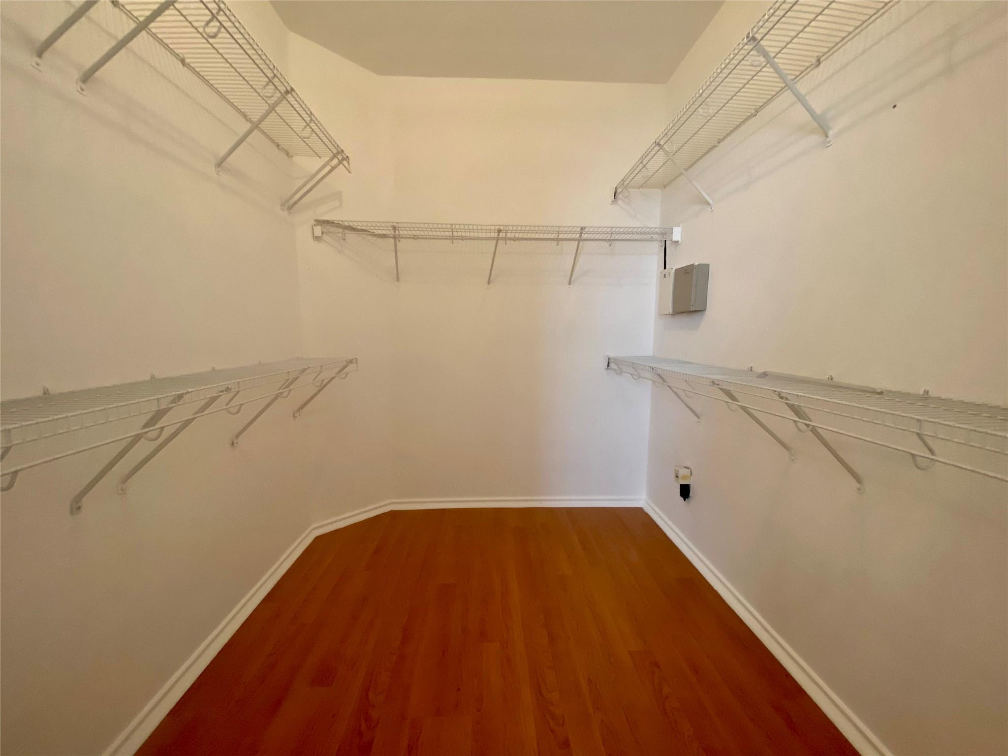 1709 Bowerton Dr, Austin, TX 78754