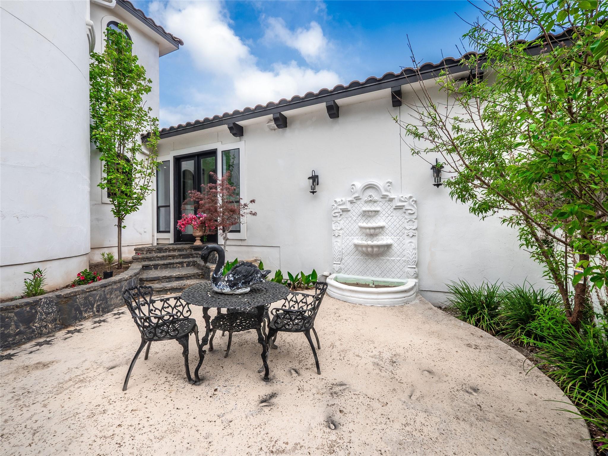 2900 Pamella Ct, Austin, TX 78734