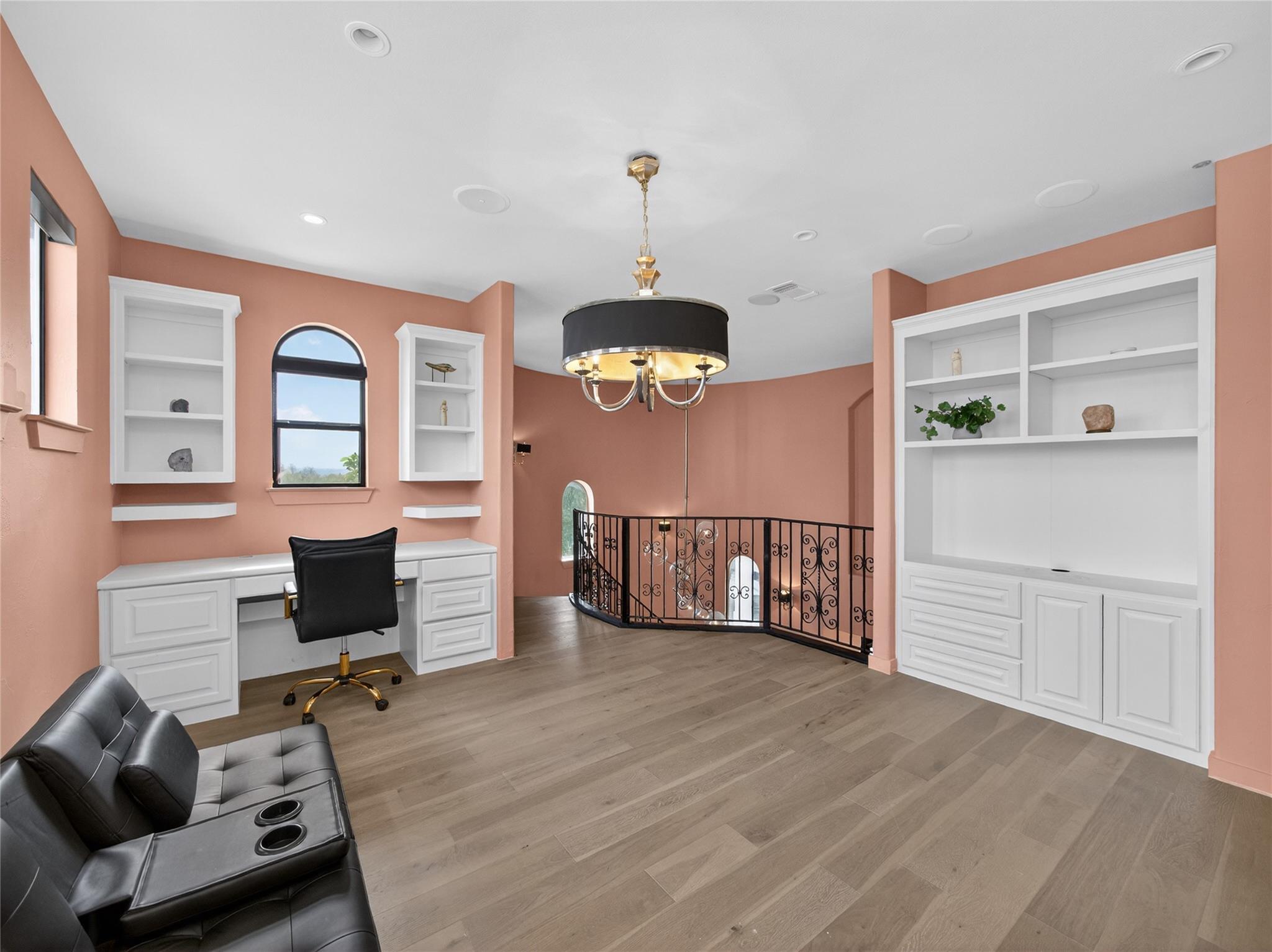 2900 Pamella Ct, Austin, TX 78734