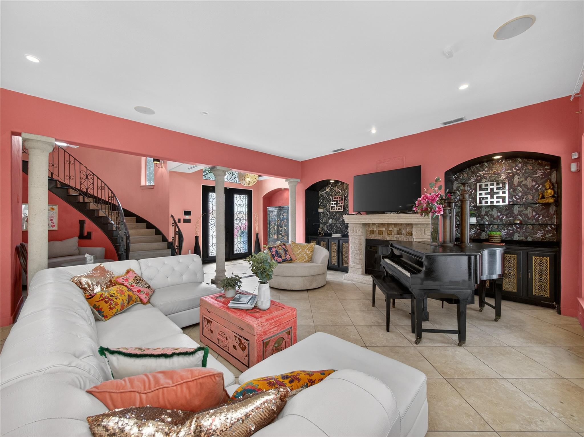 2900 Pamella Ct, Austin, TX 78734