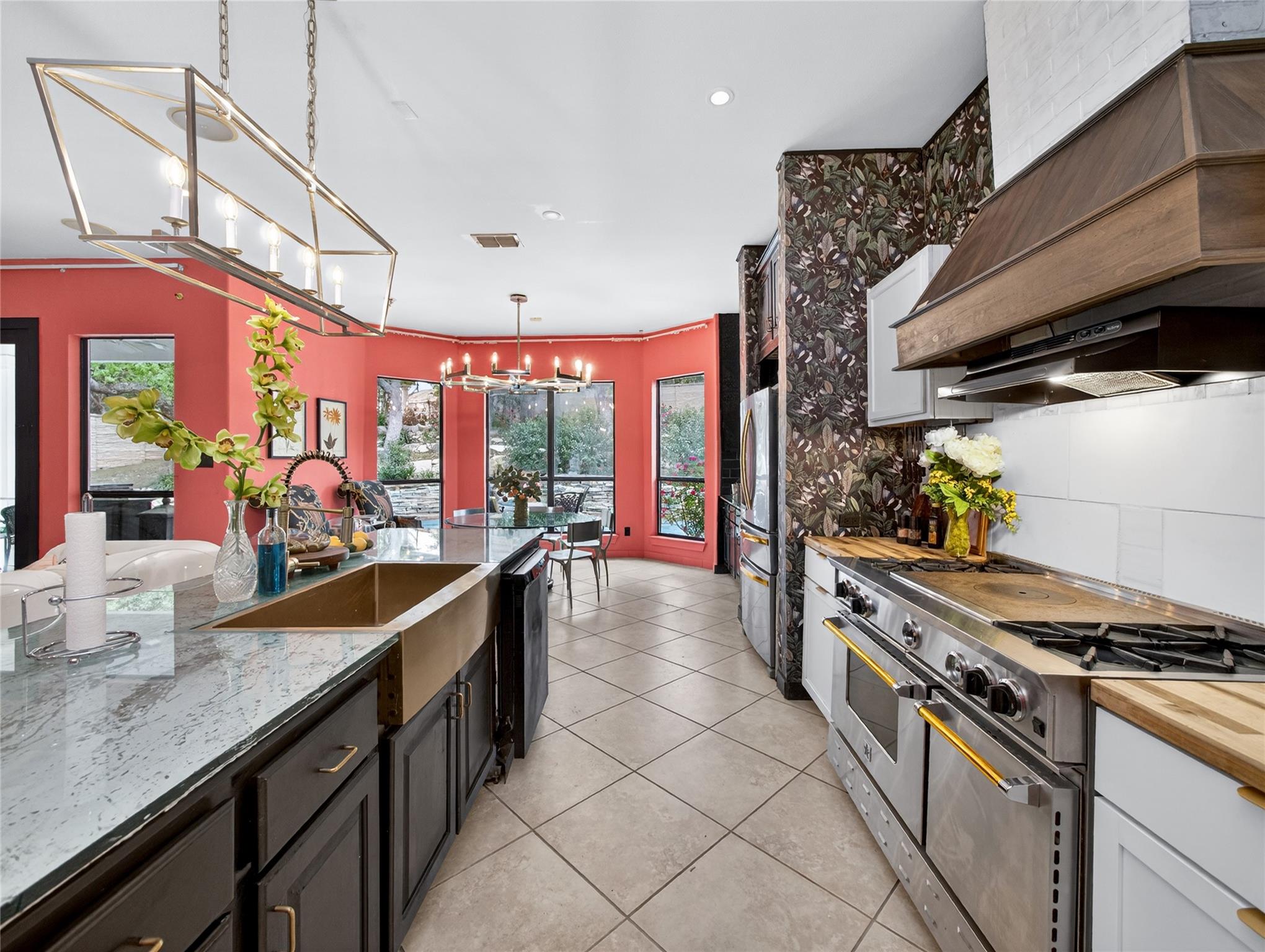 2900 Pamella Ct, Austin, TX 78734