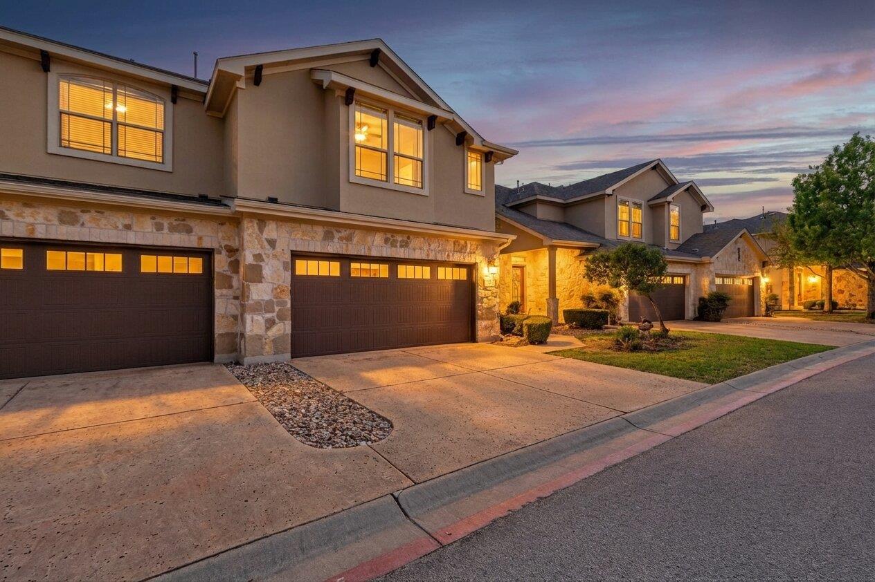 9701 Solana Vista Loop # B, Austin, TX 78750