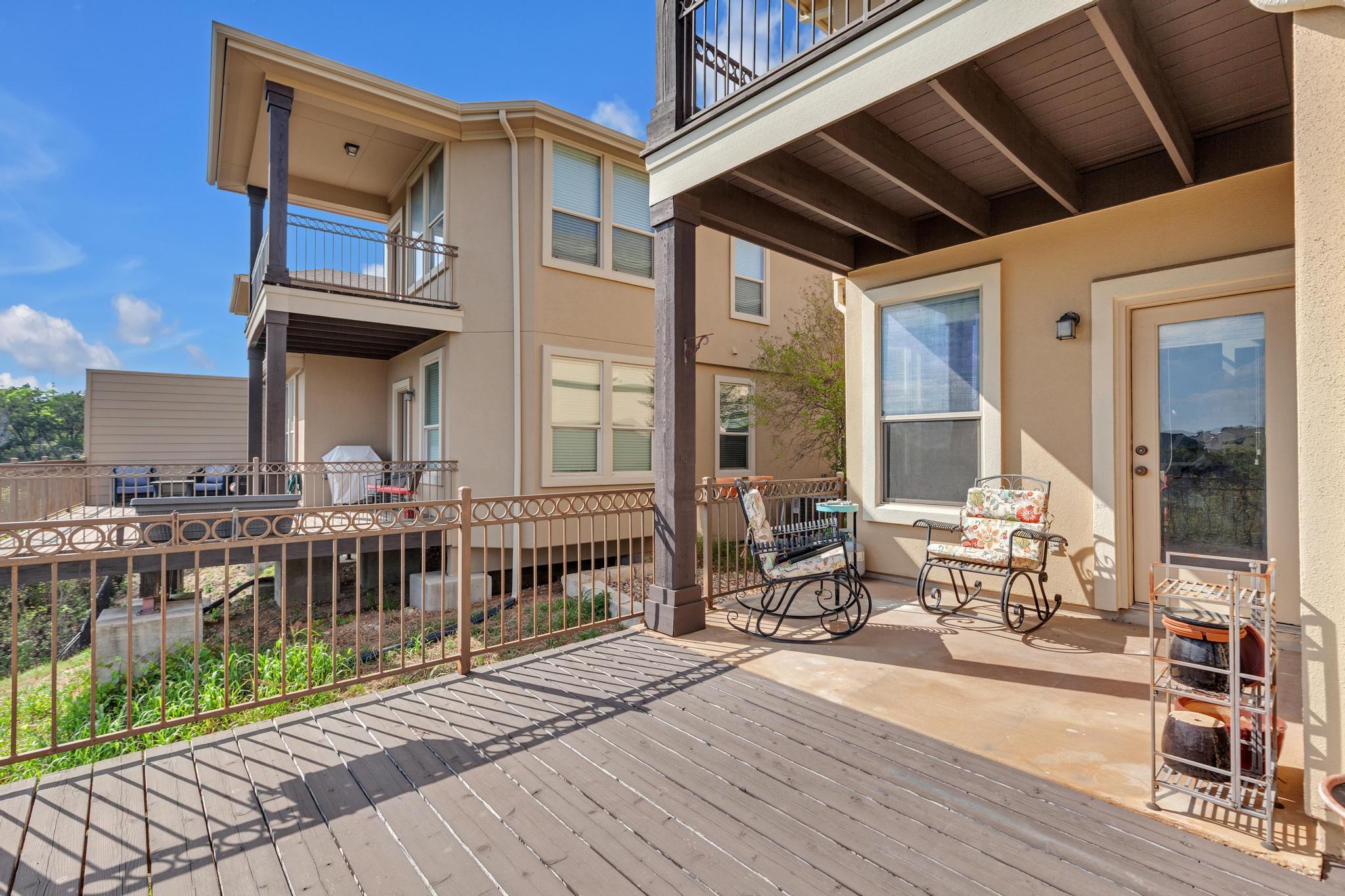 9701 Solana Vista Loop # B, Austin, TX 78750