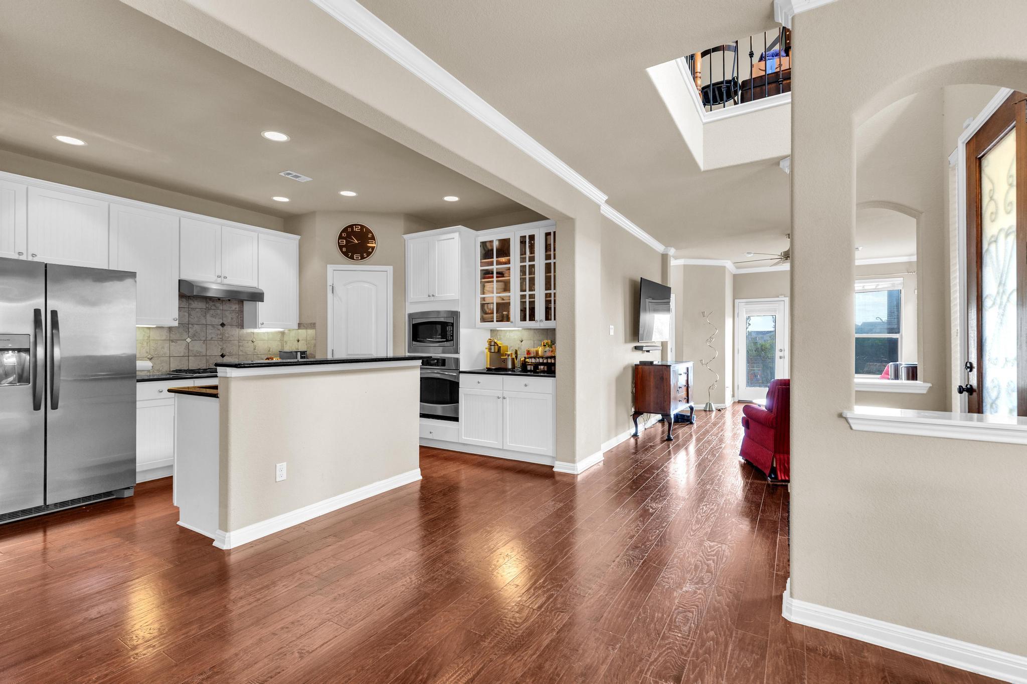 9701 Solana Vista Loop # B, Austin, TX 78750