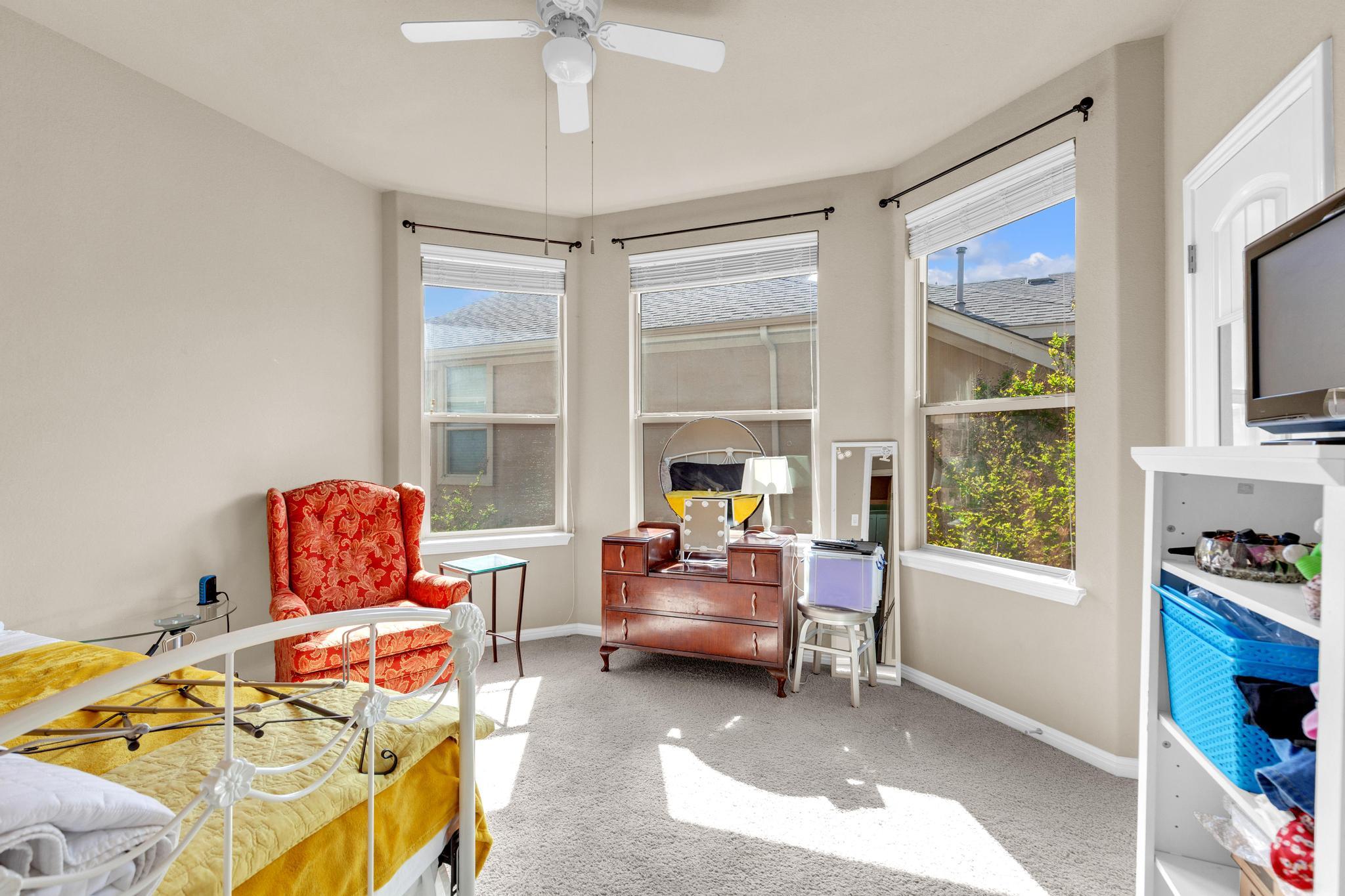 9701 Solana Vista Loop # B, Austin, TX 78750