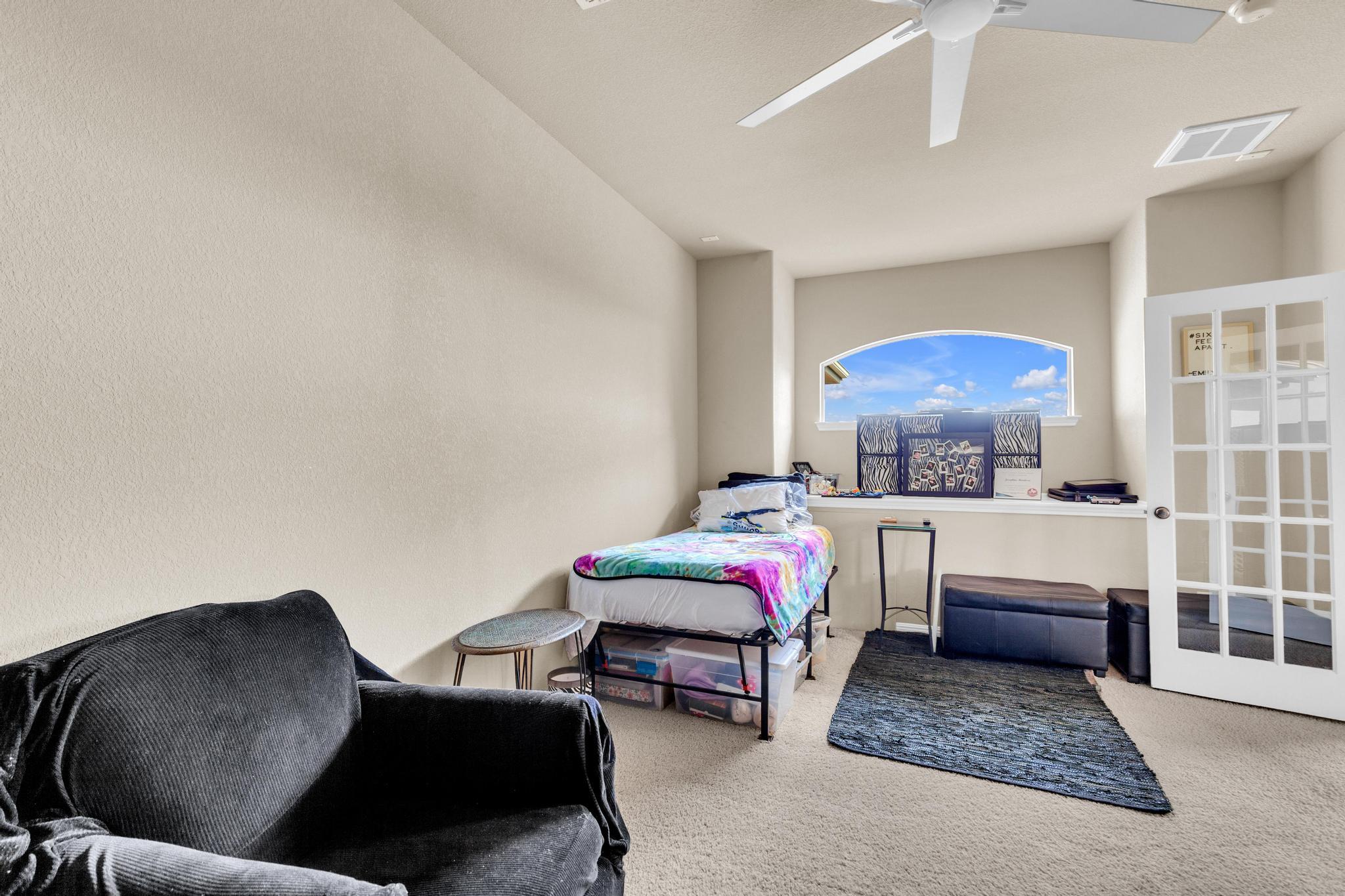 9701 Solana Vista Loop # B, Austin, TX 78750