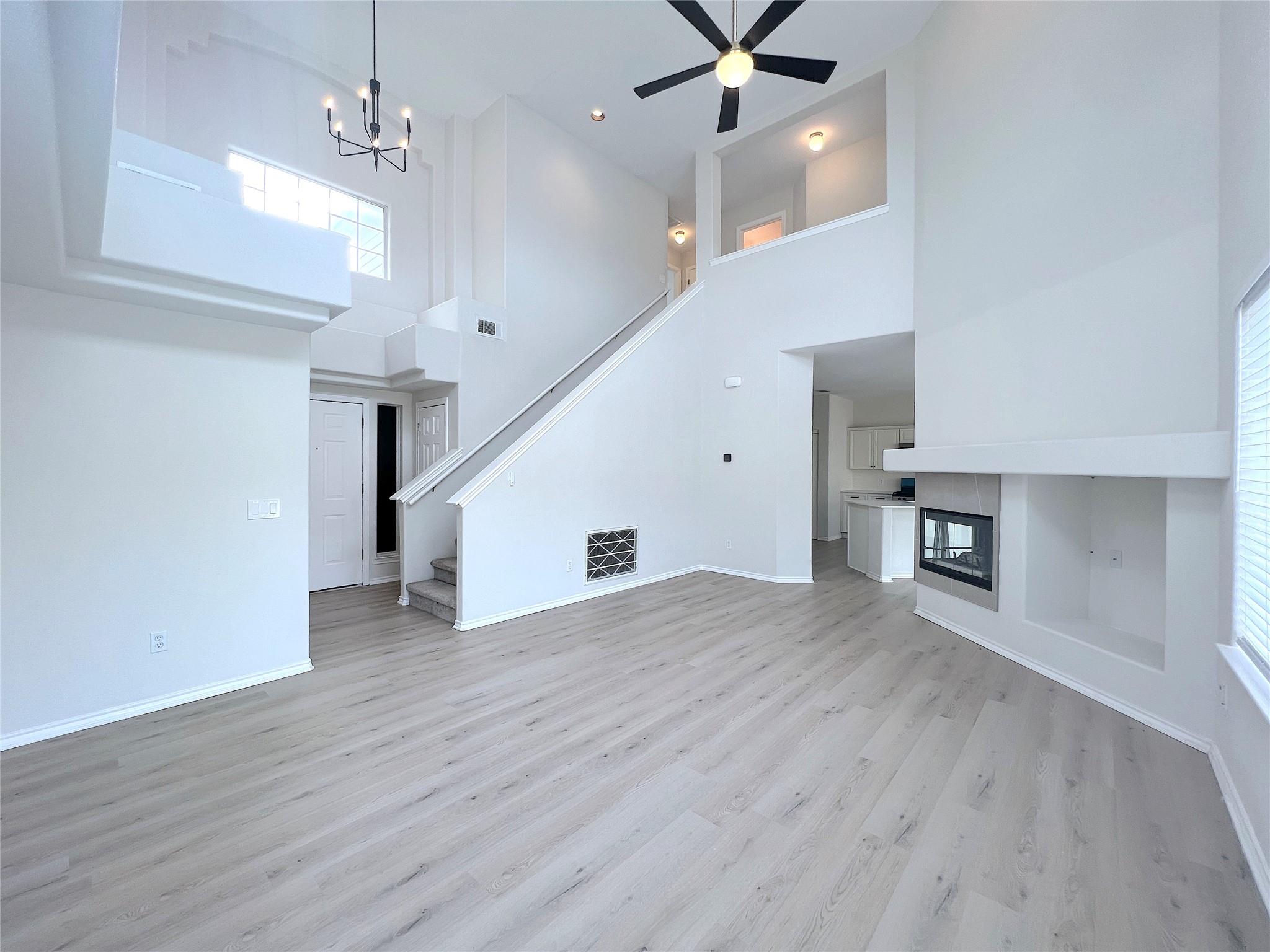 9622 Woodvale Dr, Austin, TX 78729