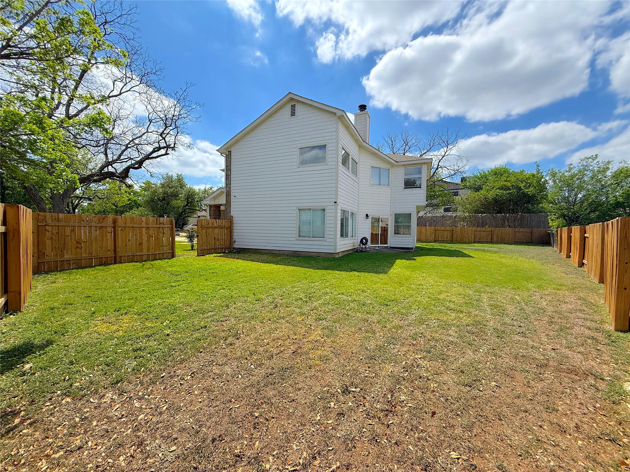 9622 Woodvale Dr, Austin, TX 78729