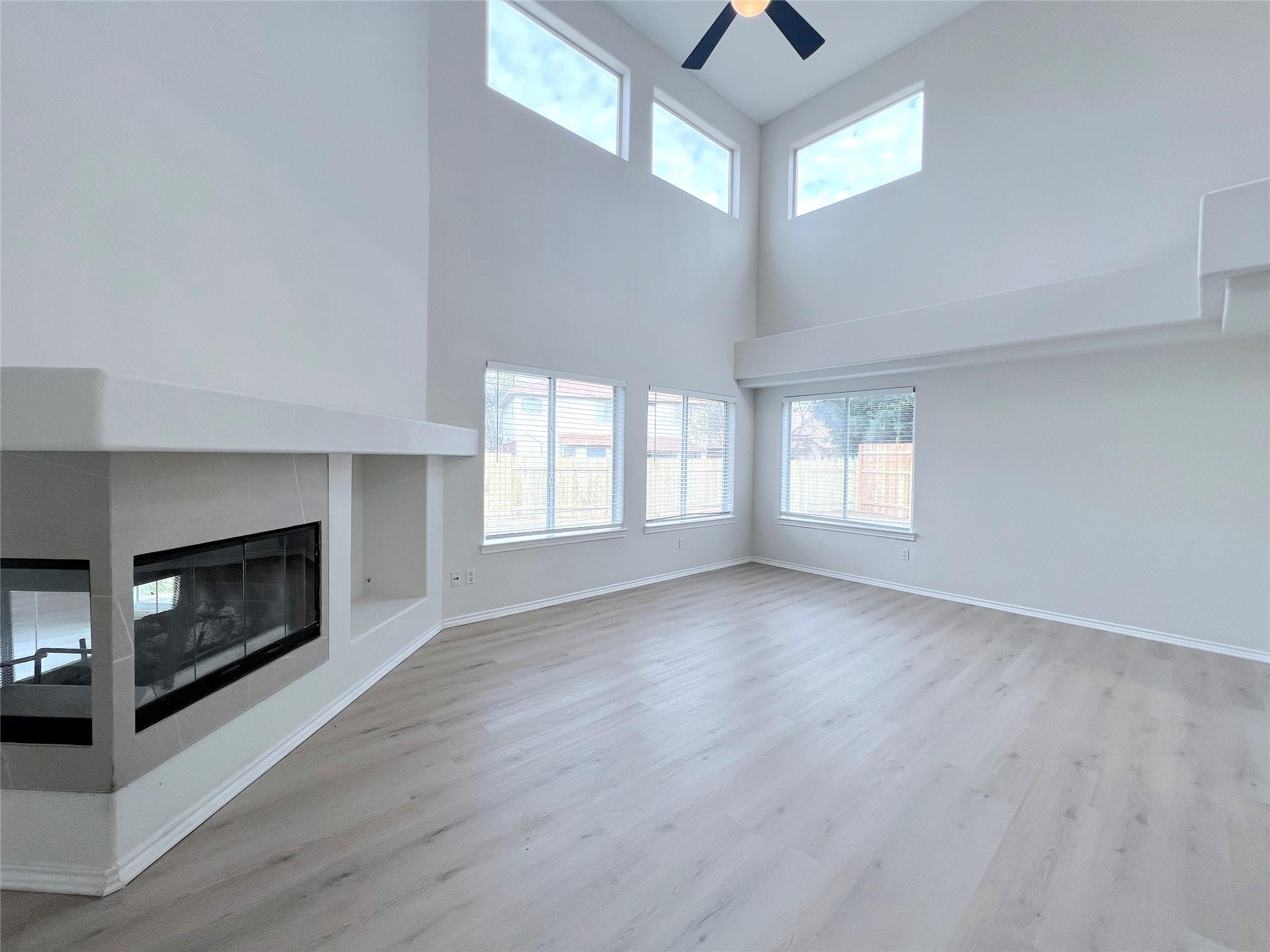 9622 Woodvale Dr, Austin, TX 78729