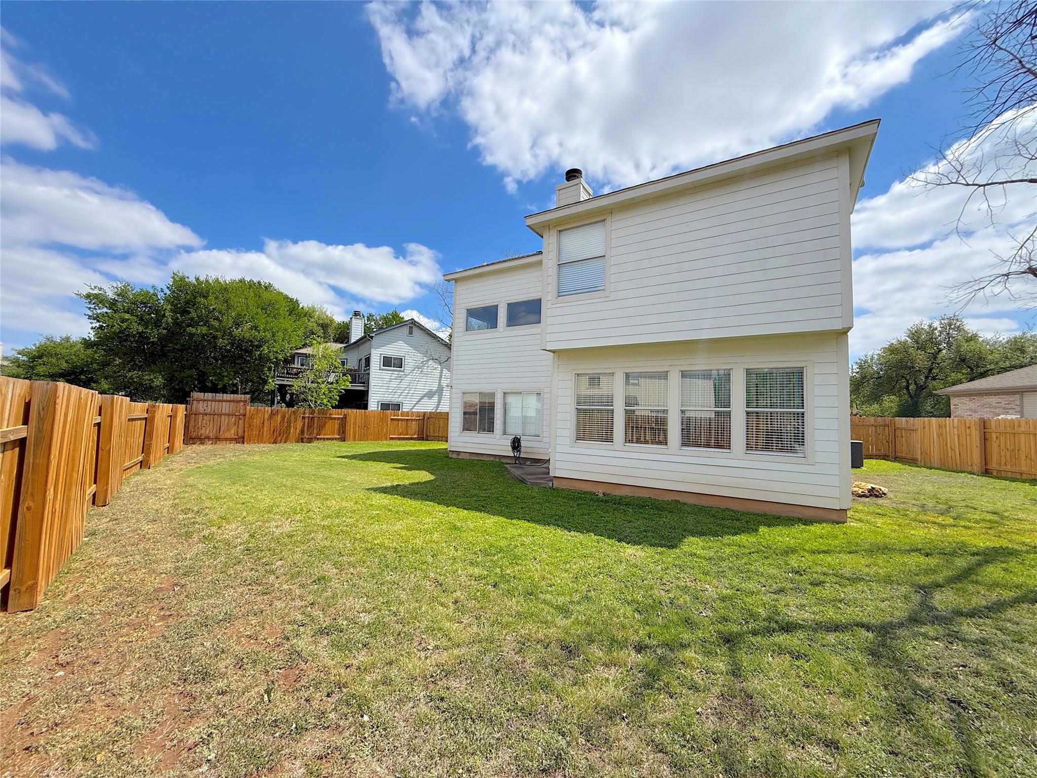 9622 Woodvale Dr, Austin, TX 78729