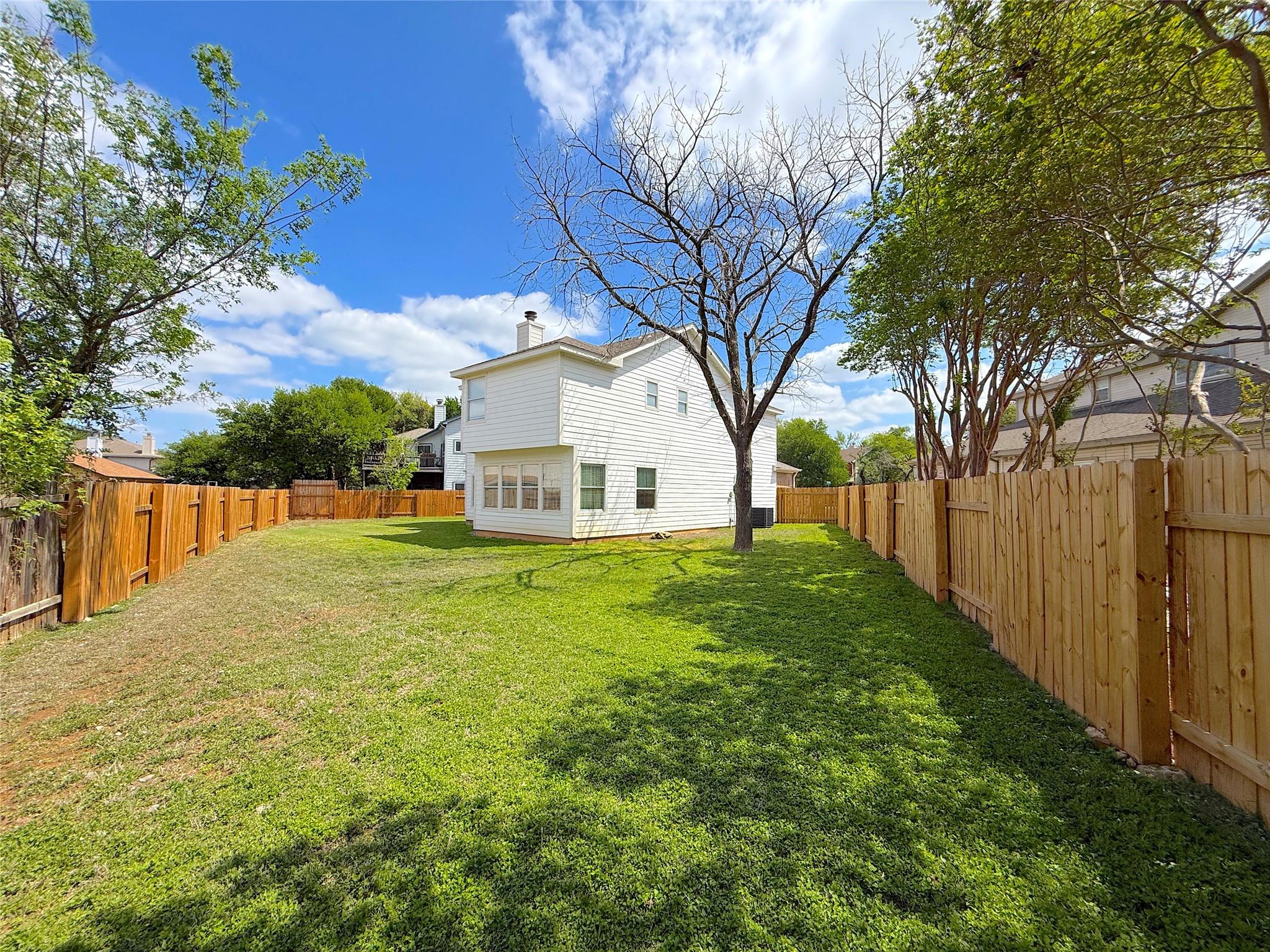 9622 Woodvale Dr, Austin, TX 78729