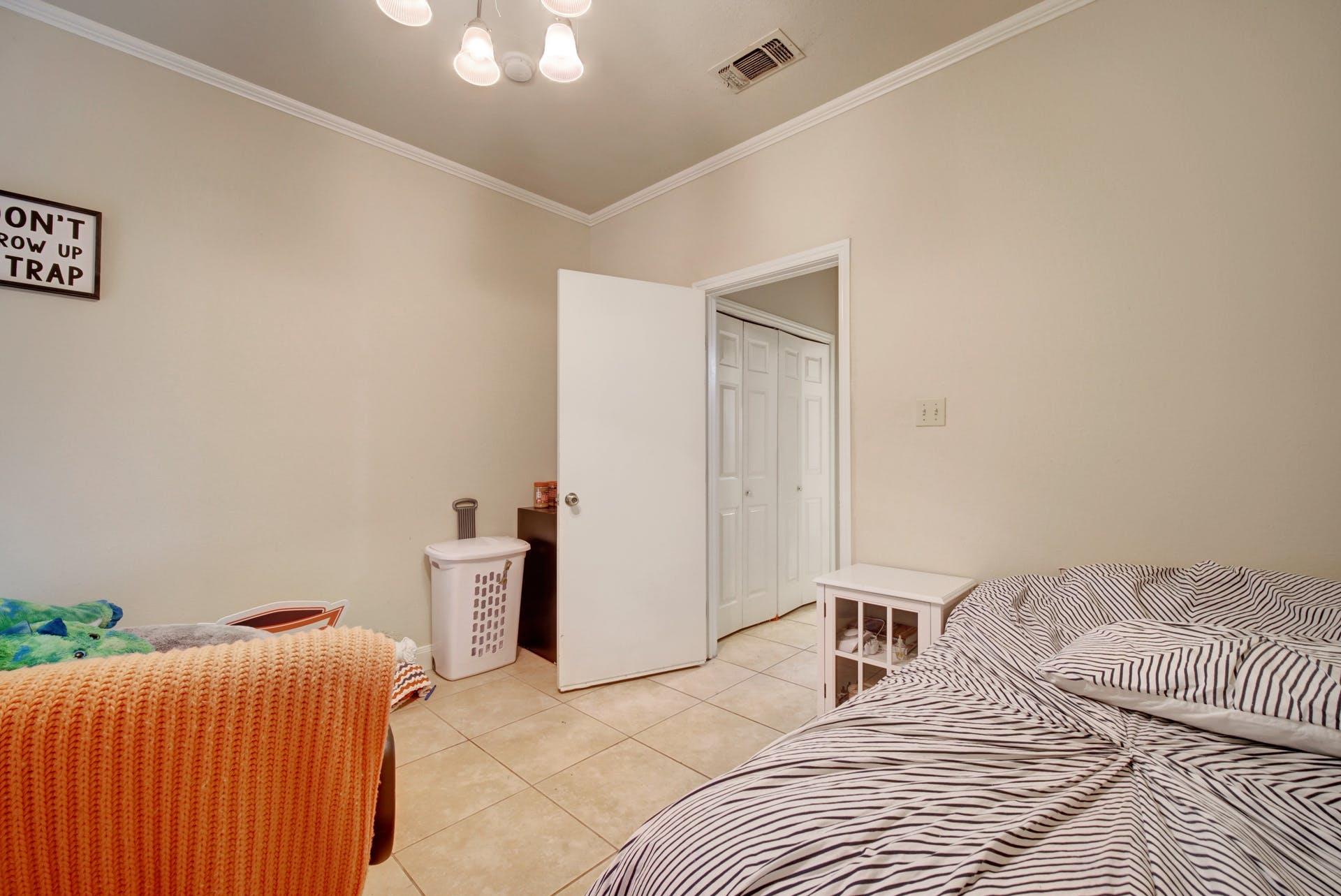 505 E 38th St, Austin, TX 78705