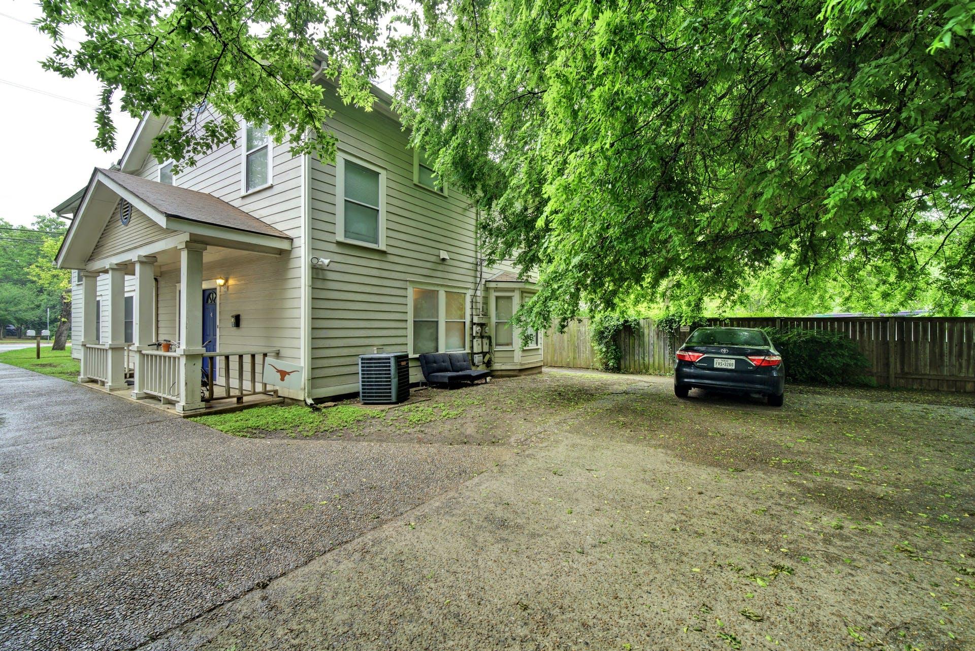 505 E 38th St, Austin, TX 78705