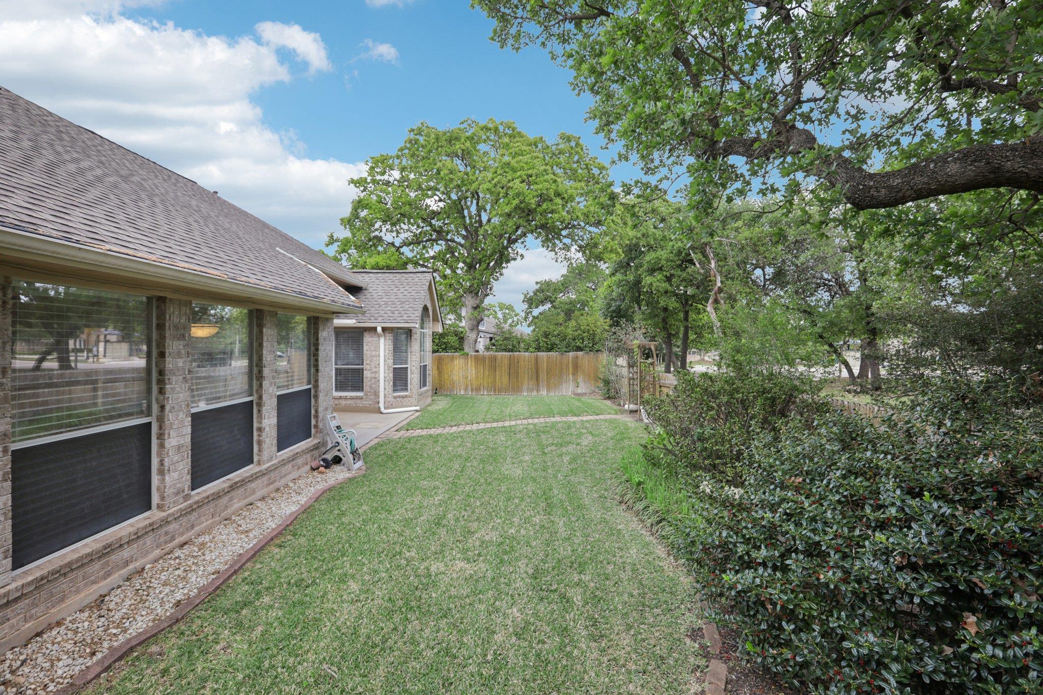 9309 Slate Creek Trl, Austin, TX 78717