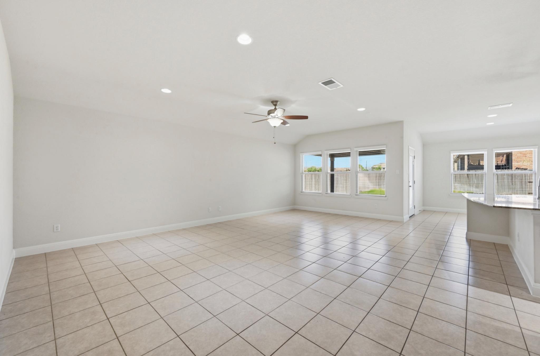 6004 Genova Pl, Round Rock, TX 78665