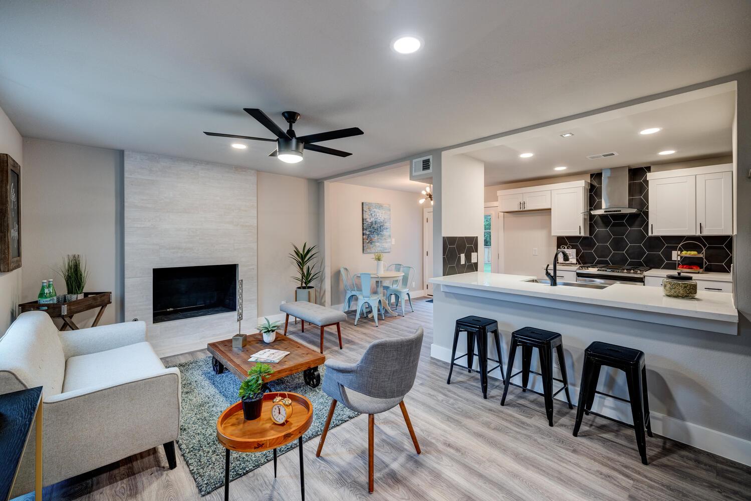 5001 Cottonwood Cir # A, Austin, TX 78723