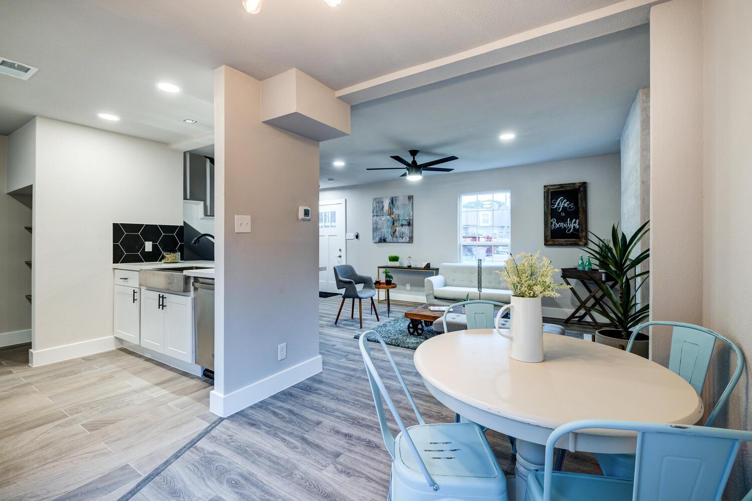 5001 Cottonwood Cir # A, Austin, TX 78723