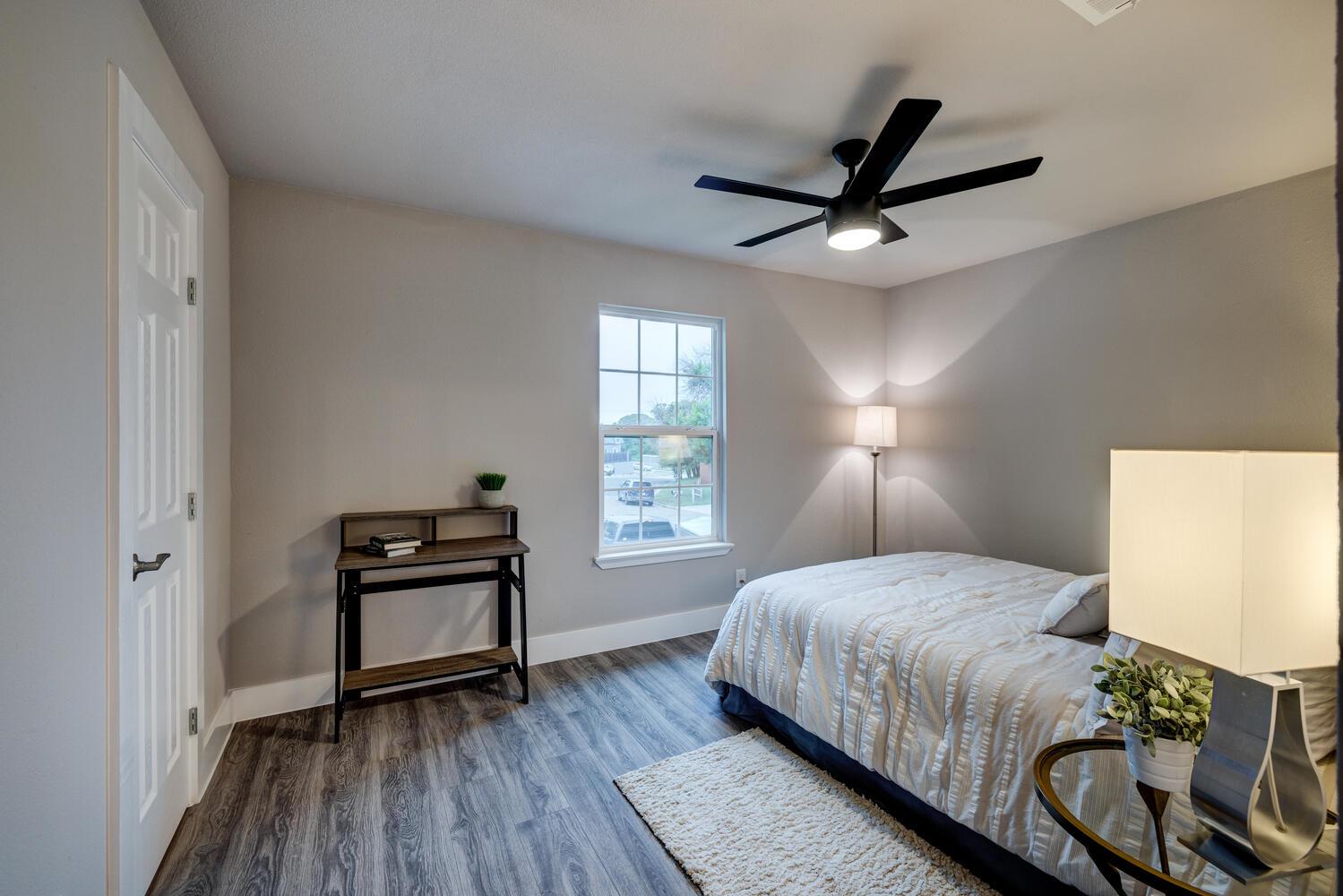 5001 Cottonwood Cir # A, Austin, TX 78723